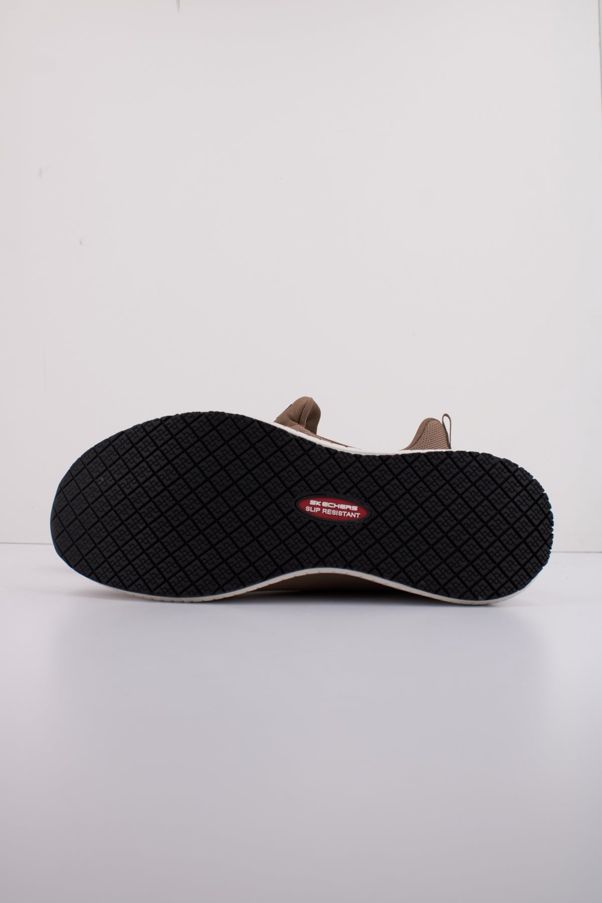 SKECHERS SQUAD en color MARRON  (5)
