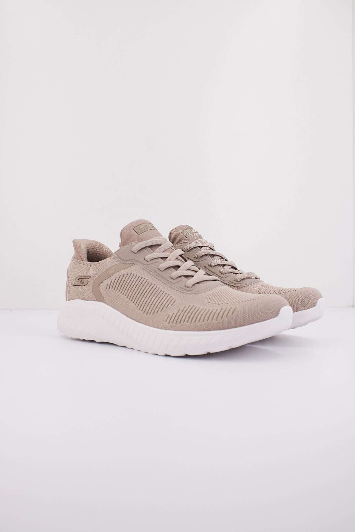 SKECHERS  BOBS SQUAD CHAOS - C en color BEIS  (2)