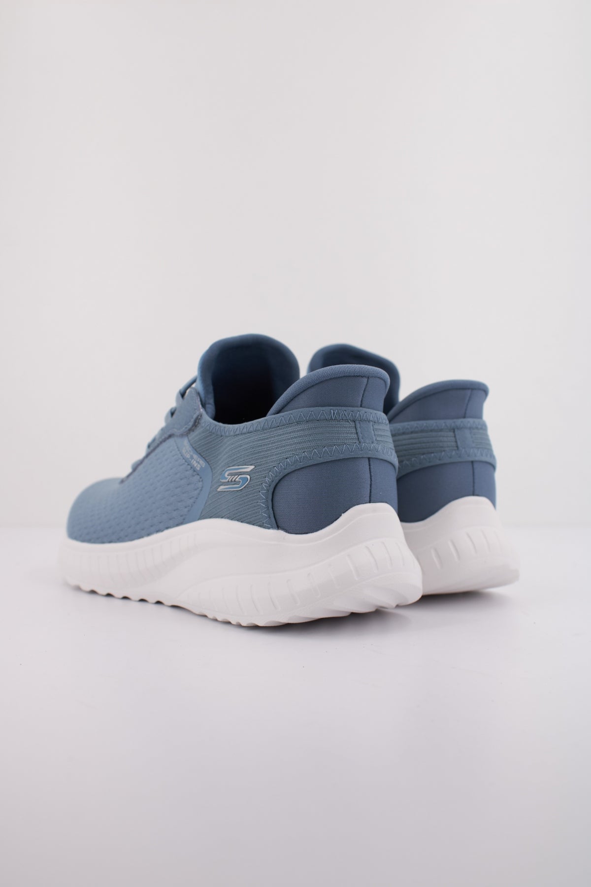 SKECHERS BOBS SQUAD CHAOS SLIP - INS en color AZUL  (4)