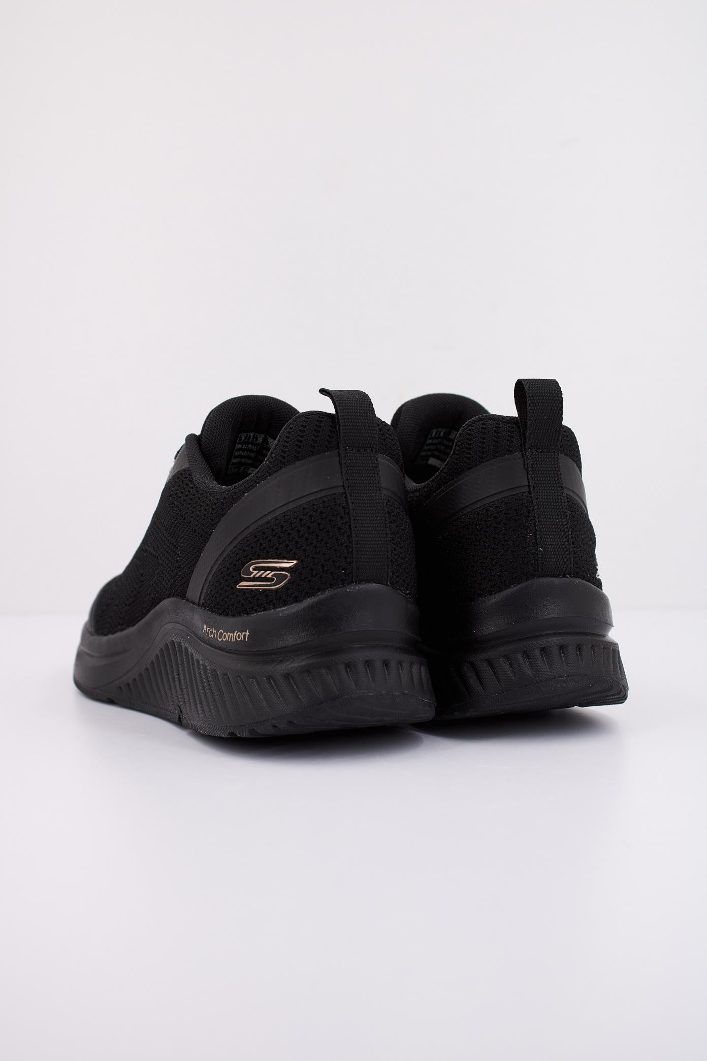 SKECHERS  BOBS ARCH COMFORT B en color NEGRO  (4)
