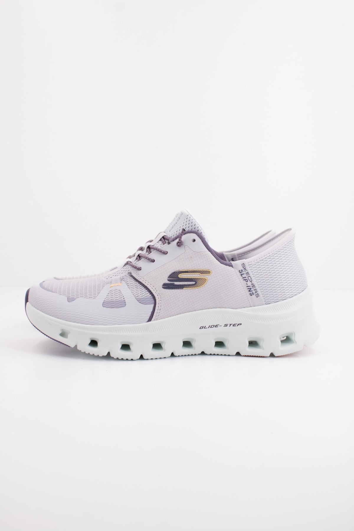 SKECHERS GLIDE STEP PRO en color VIOLETA  (1)