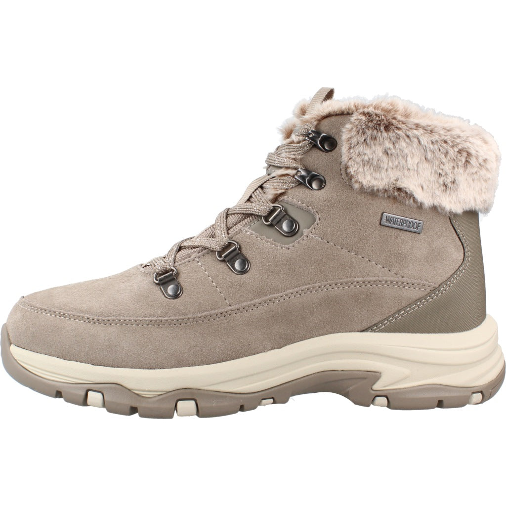 SKECHERS SNOW WORRIES en color BEIS  (2)