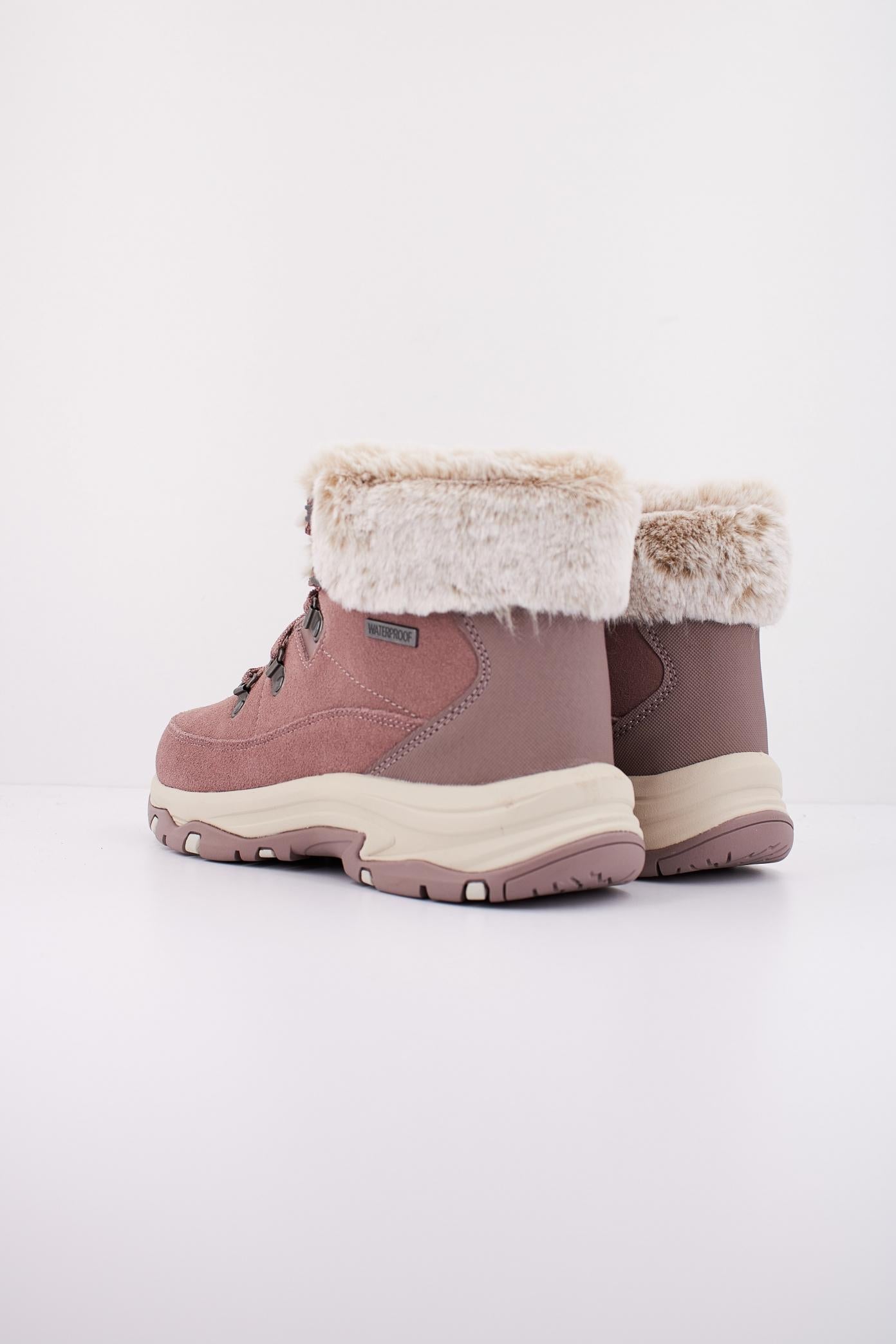 SKECHERS TREGO - SNOW WORRIES en color ROSA  (4)
