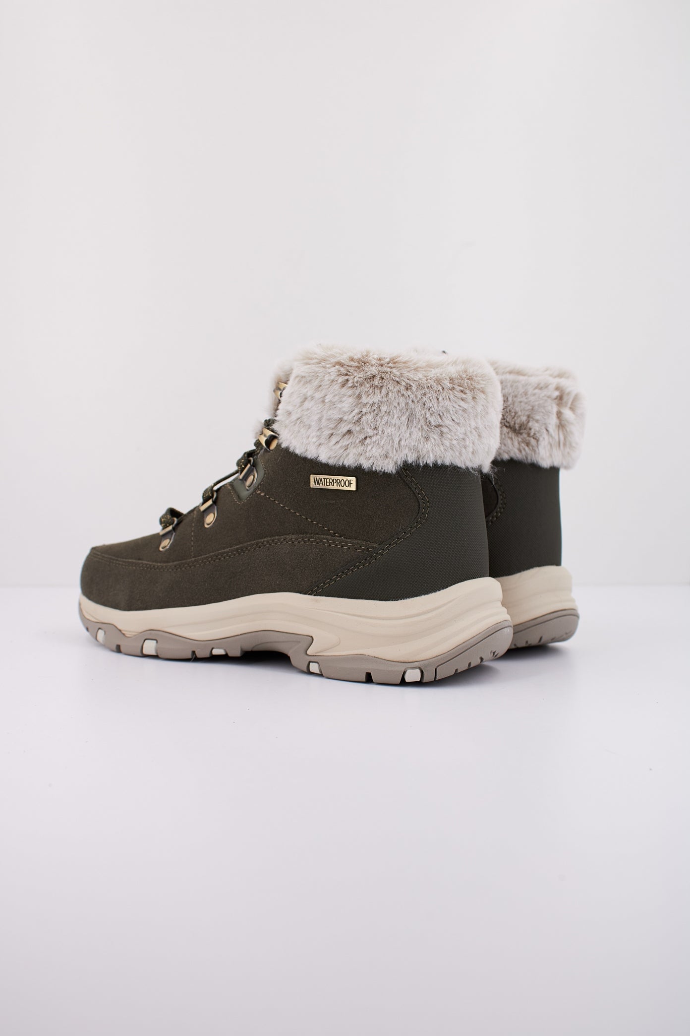 SKECHERS SNOW WORRIES en color VERDE  (3)