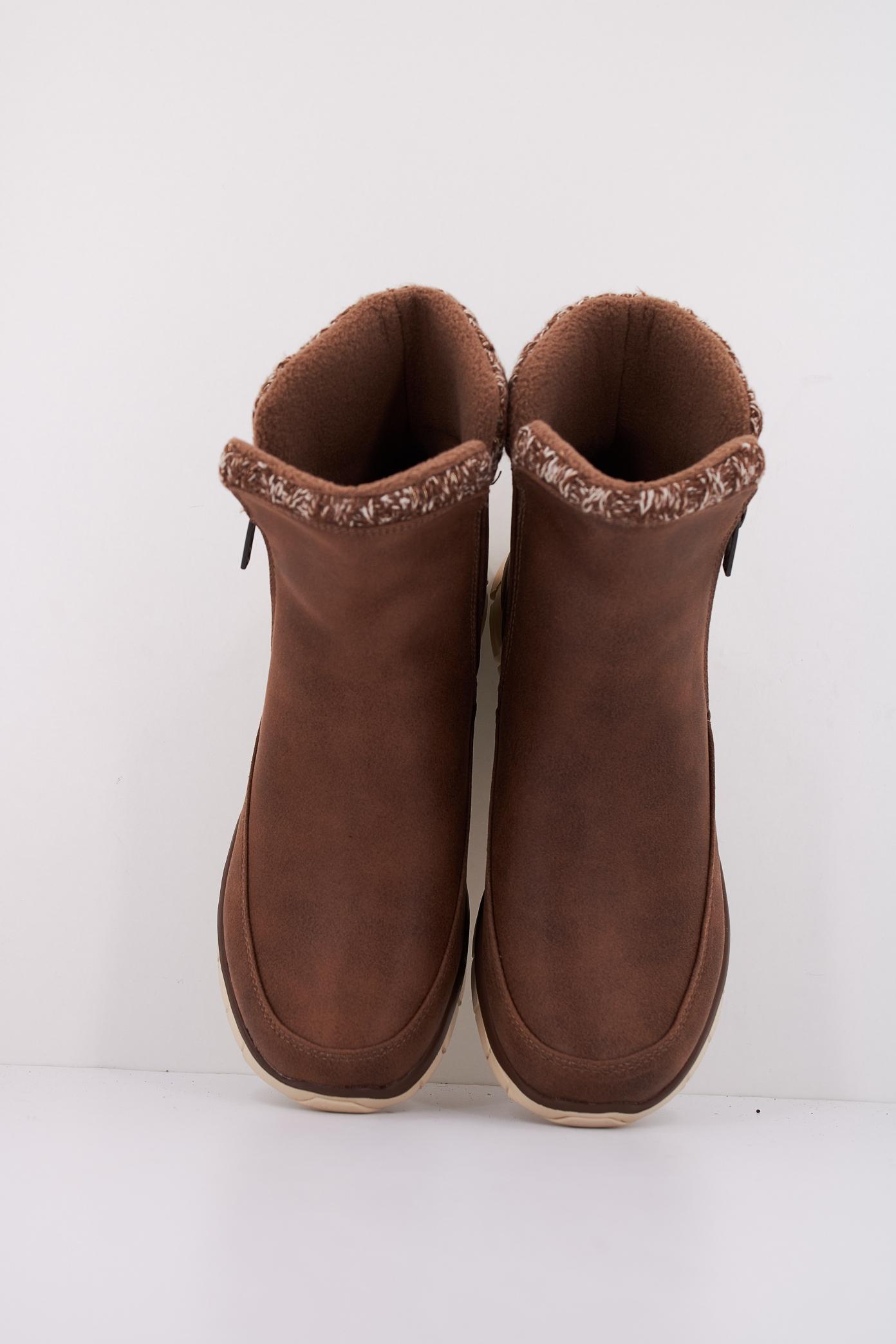 SKECHERS  LOVELY COL en color MARRON  (3)