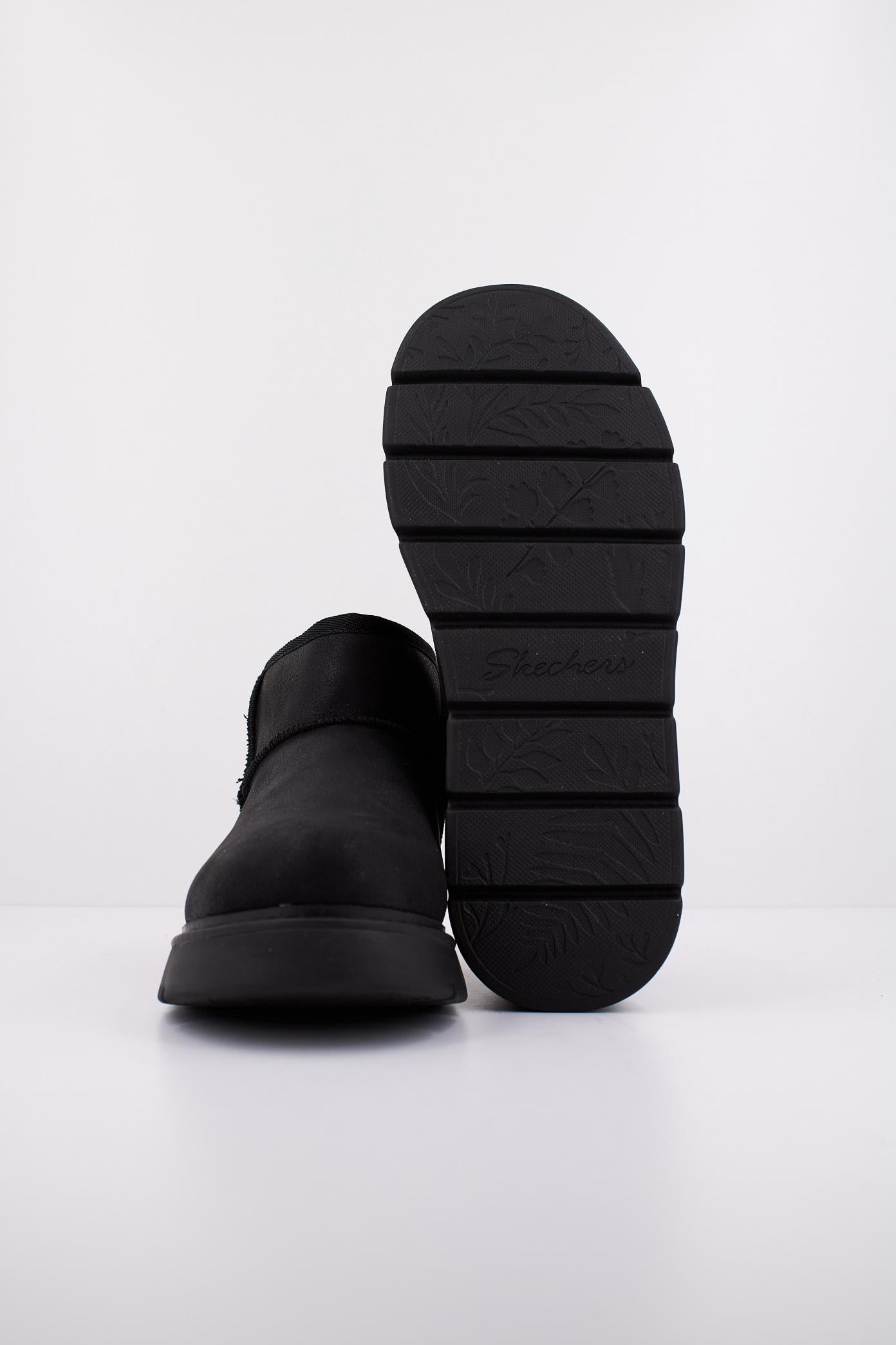 SKECHERS KEEPSAKES - SNOW BIR en color NEGRO  (5)