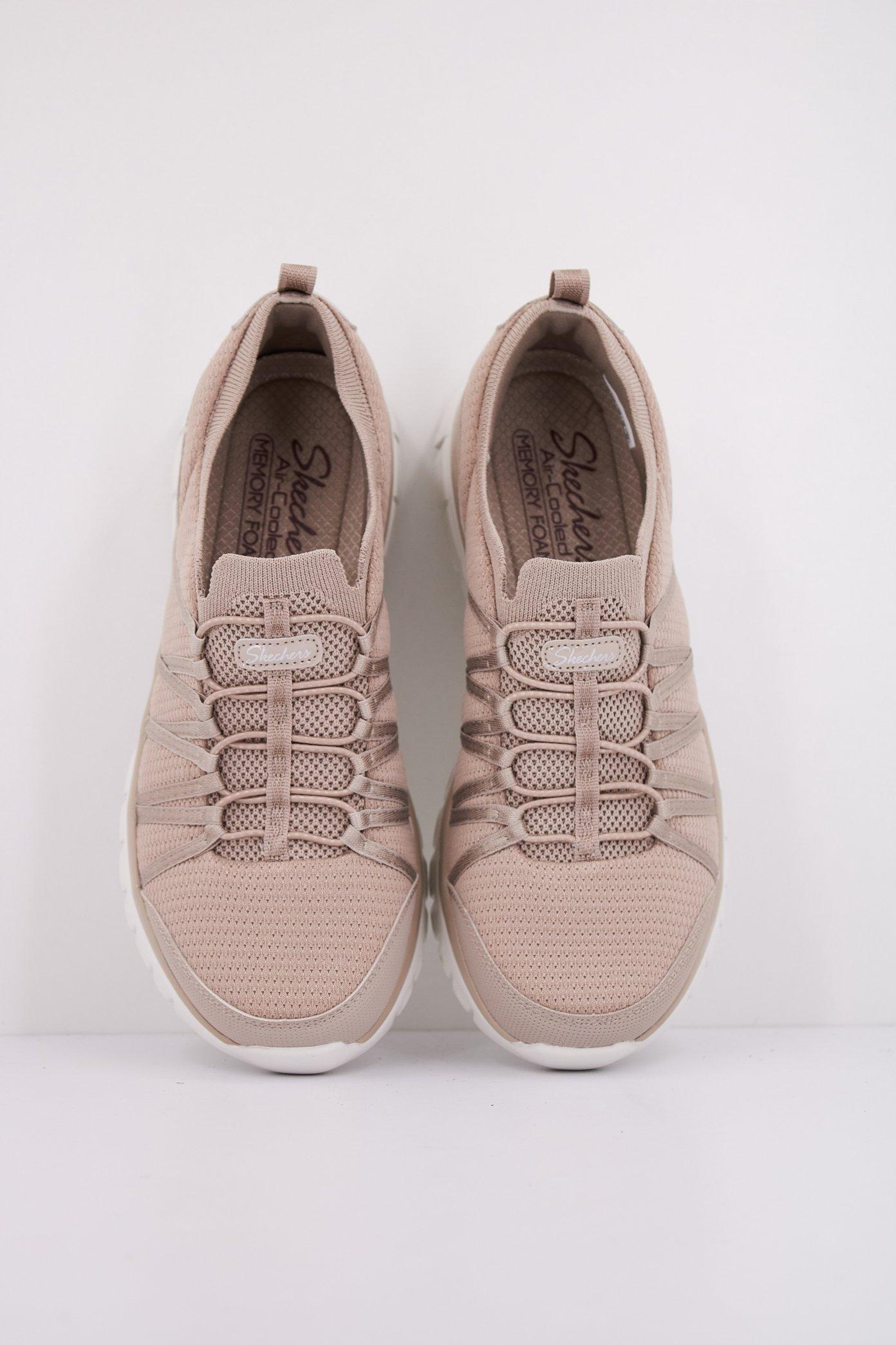 SKECHERS GRACEFUL - SOFT SOUL en color BEIS  (3)