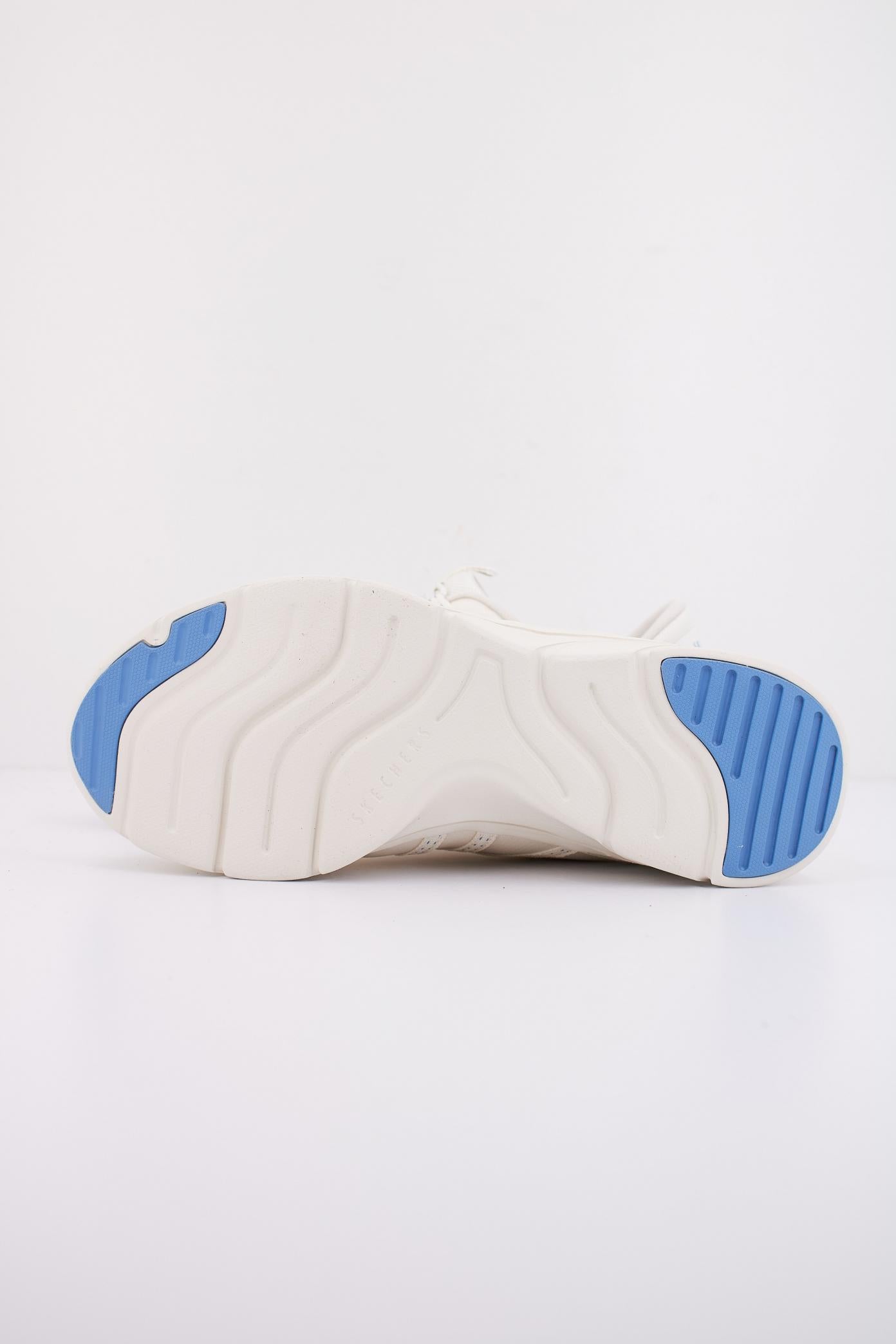 SKECHERS COMFORT - HARM en color BLANCO  (5)