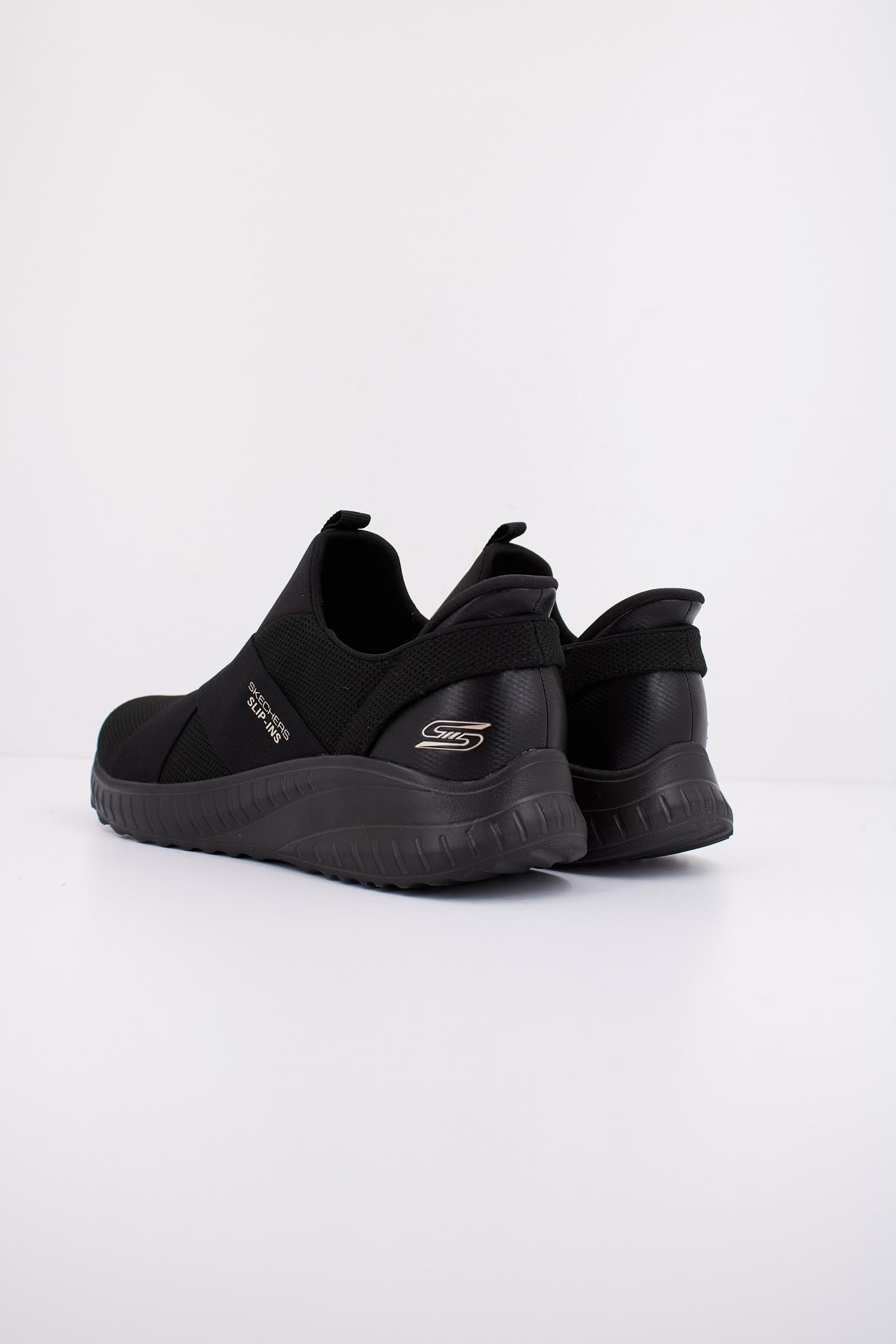 SKECHERS SLIP-INS BOBS SQUAD CHAOS-YOU MOMENT en color NEGRO  (4)
