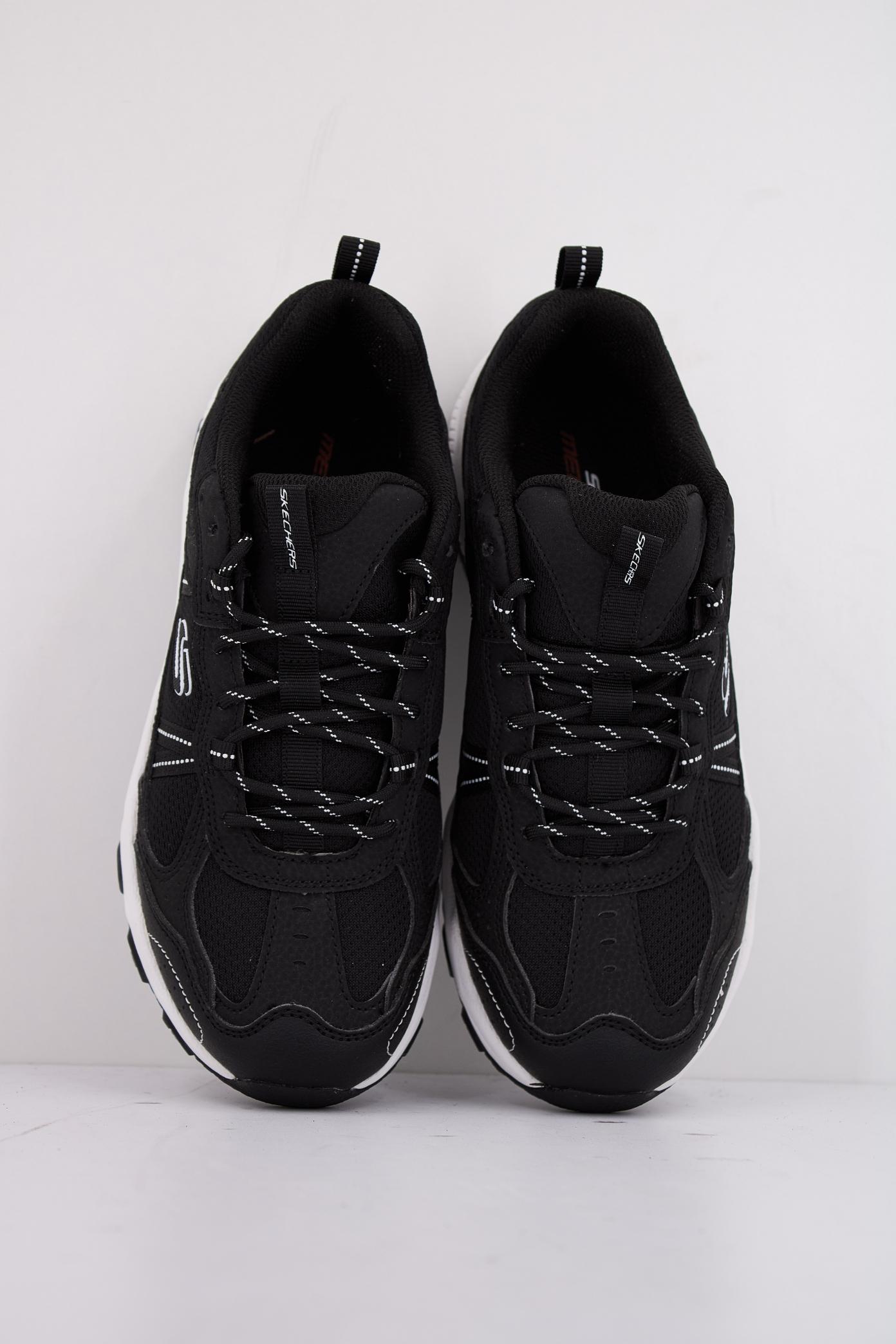 SKECHERS STAMINA AT en color NEGRO  (3)
