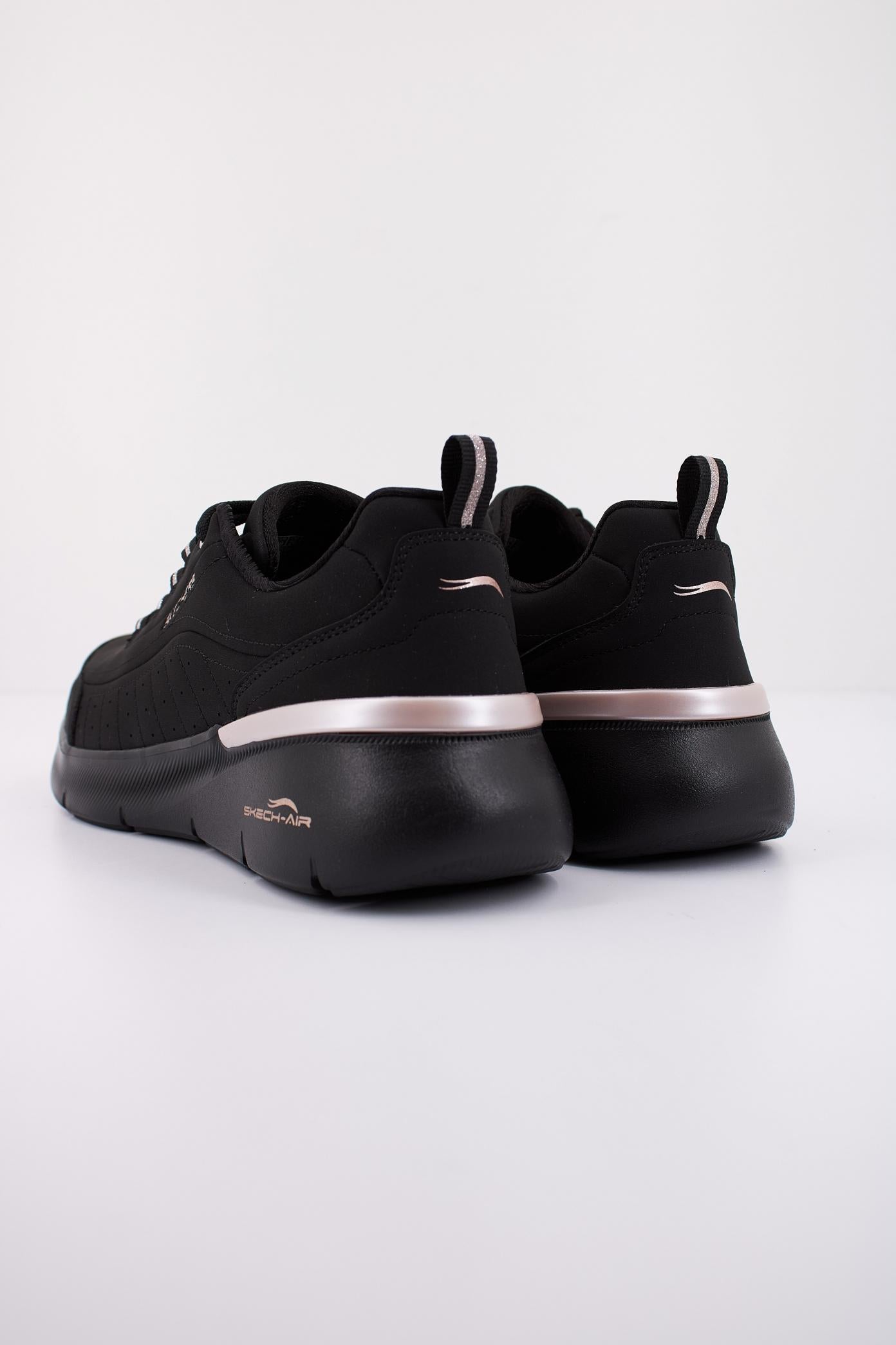 SKECHERS SKECH-AIR DYNAMIGHT en color NEGRO  (4)