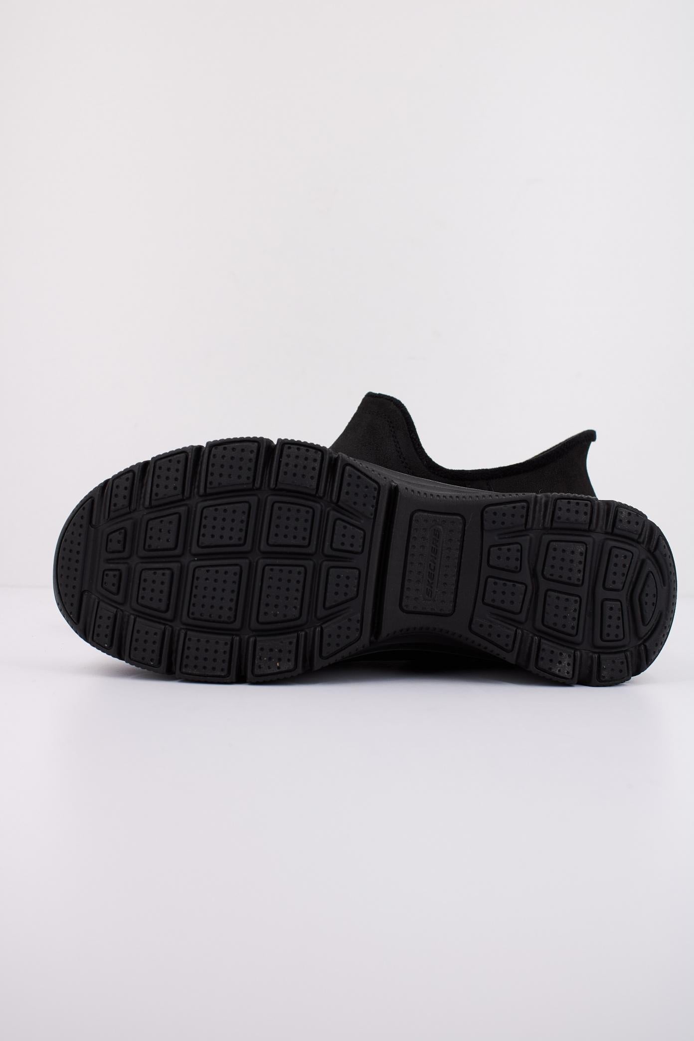 SKECHERS GOING - MODERN en color NEGRO  (5)
