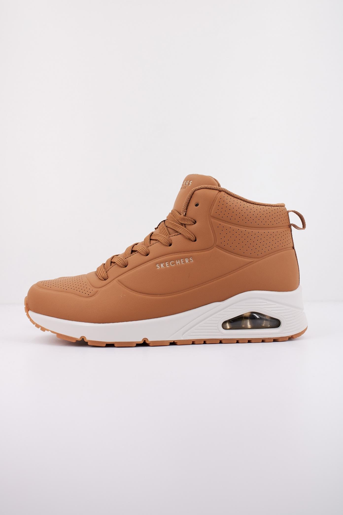 SKECHERS UNO - STAND HIGH en color MARRON  (1)