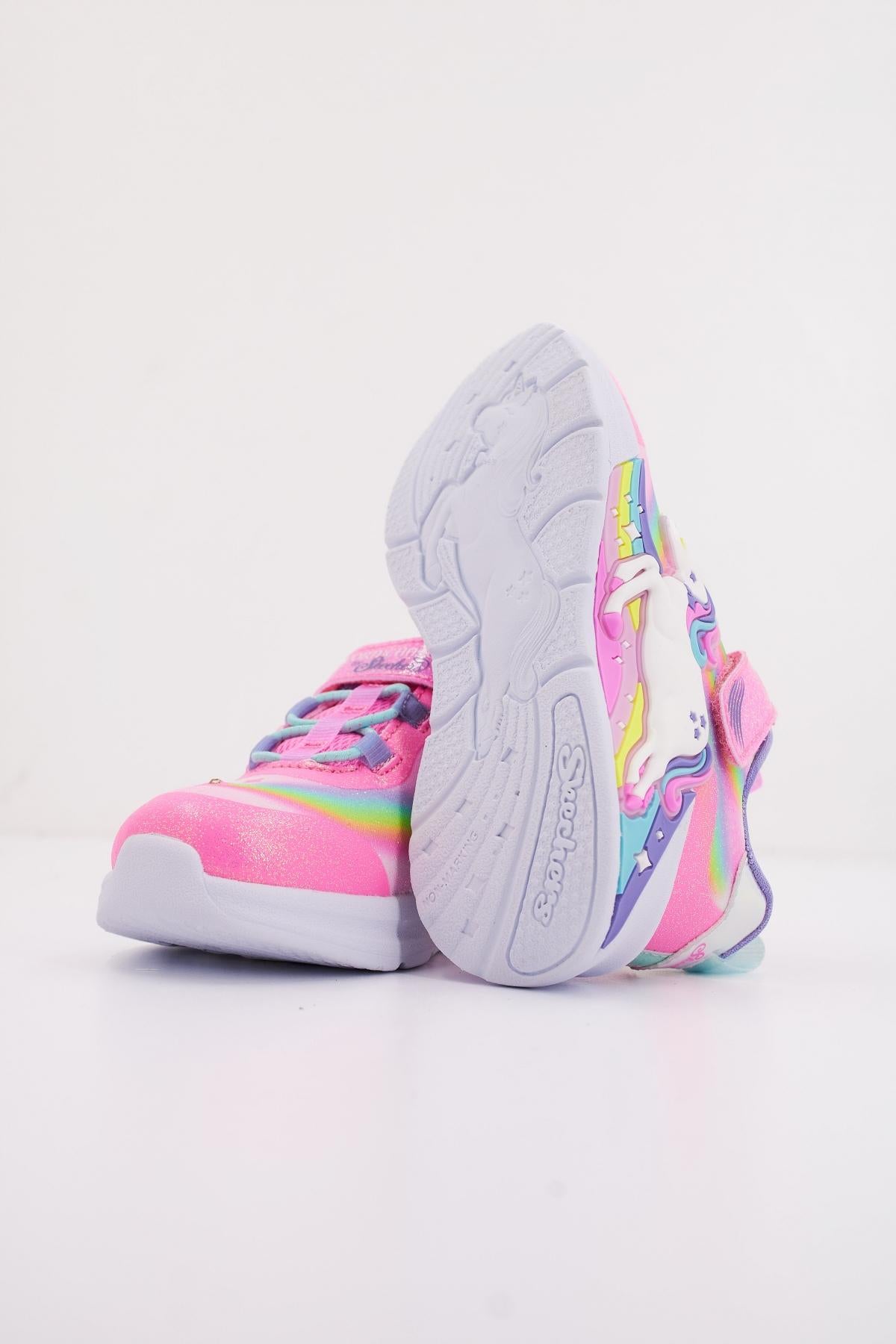 SKECHERS UNICORN CHASER en color ROSA  (5)