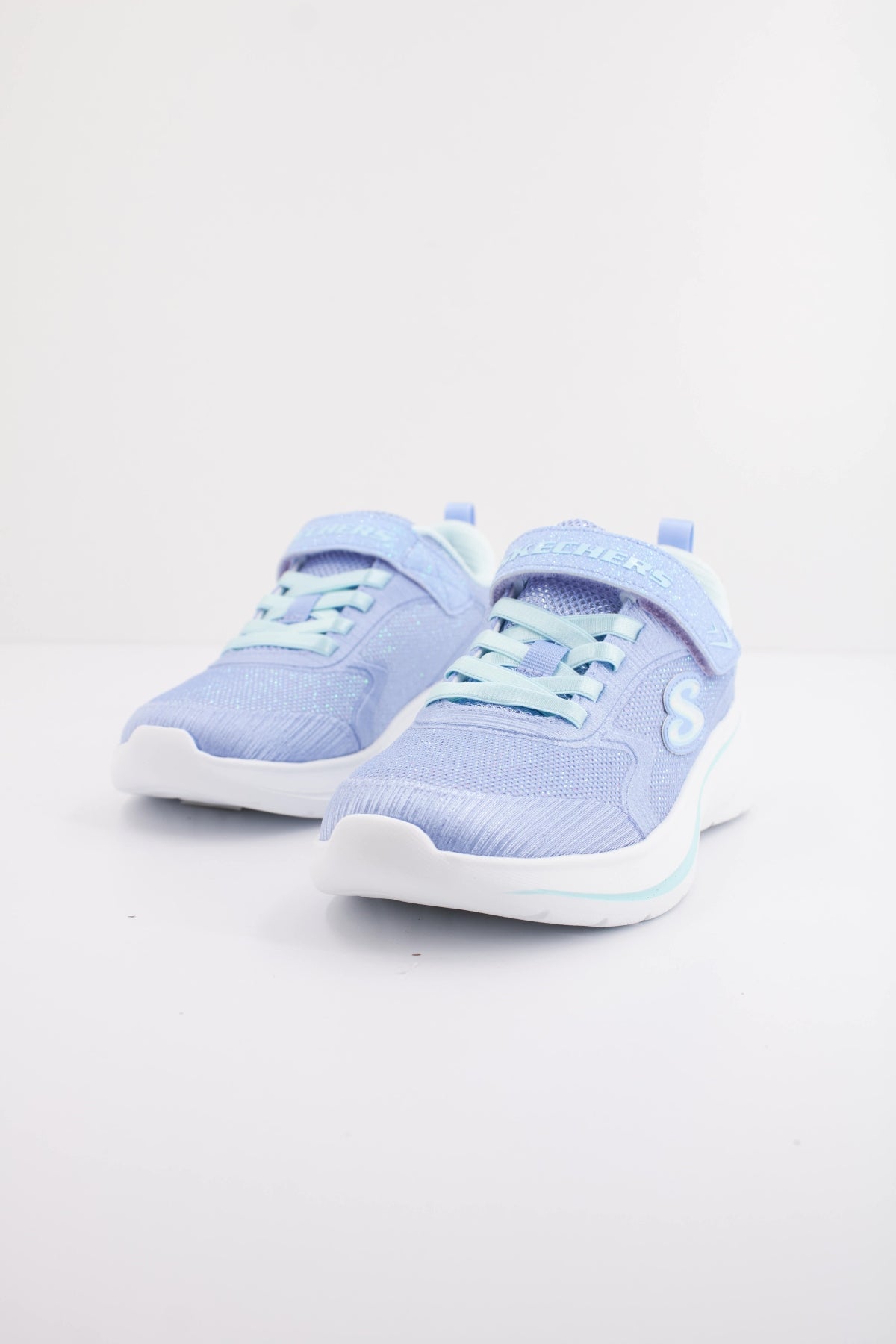 SKECHERS WAVE  en color VIOLETA  (2)