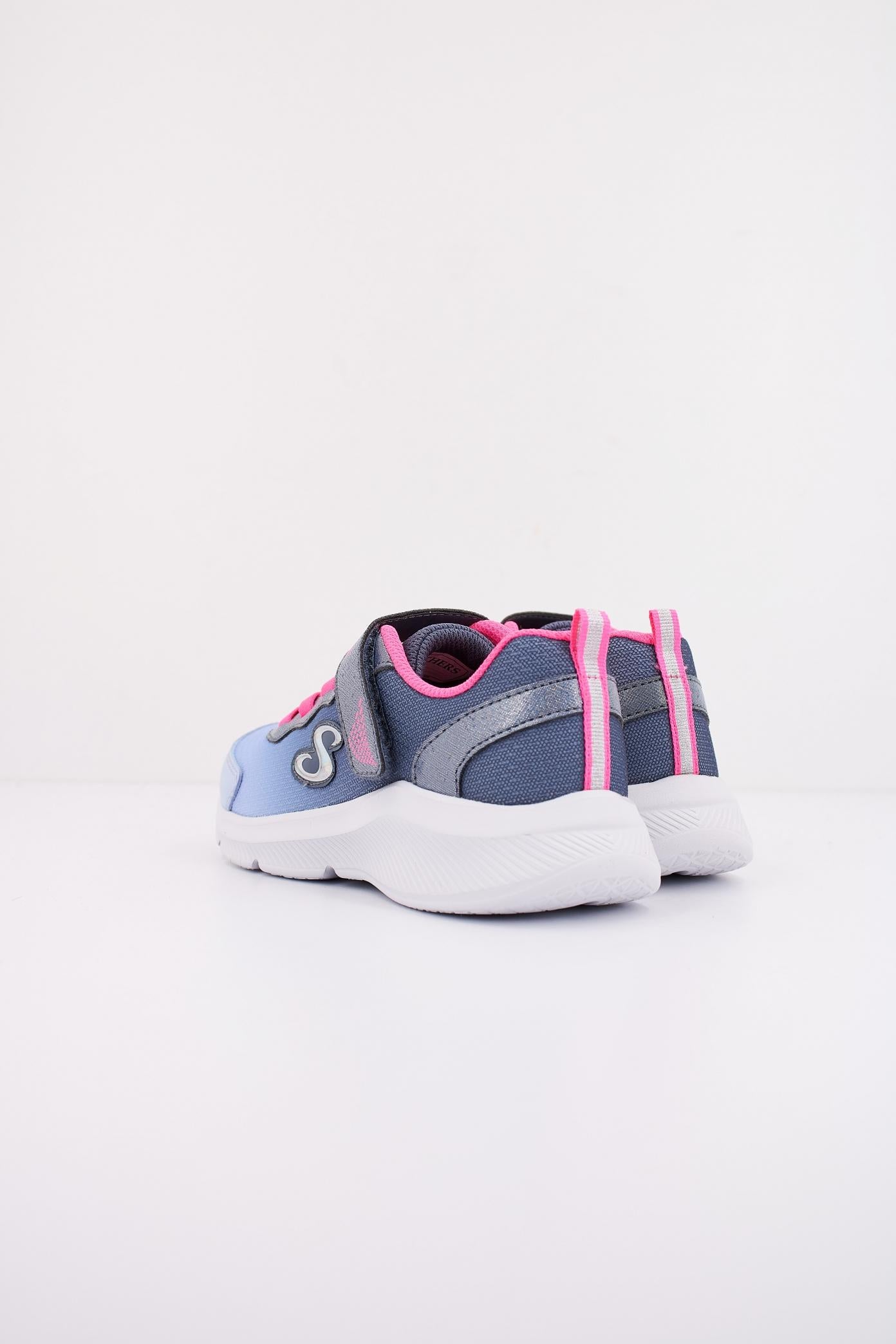 SKECHERS SOLE SWIFTERS - CUTIE WALK en color AZUL  (4)