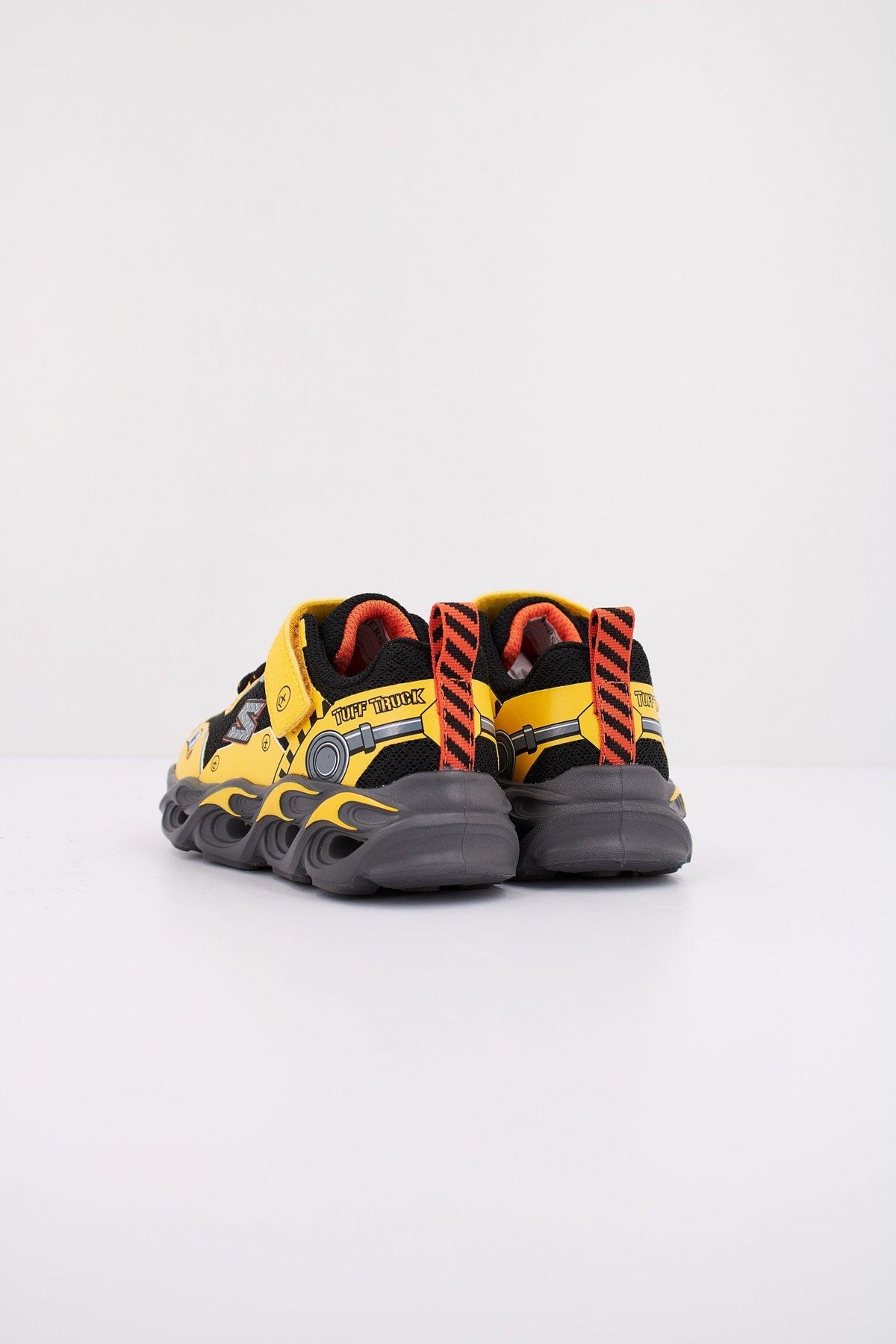 SKECHERS THERMO-FLASH - TRUCK en color AMARILLO  (4)