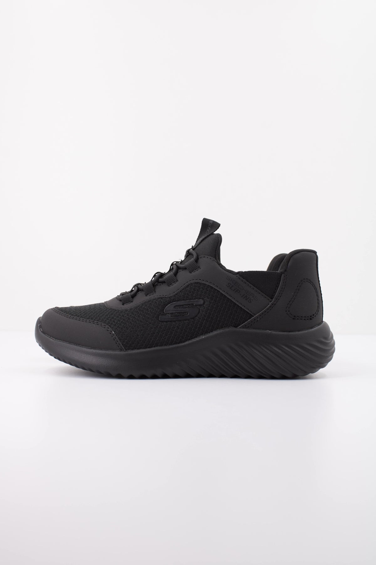 SKECHERS L BOUNDER BRISK BURST en color NEGRO  (1)