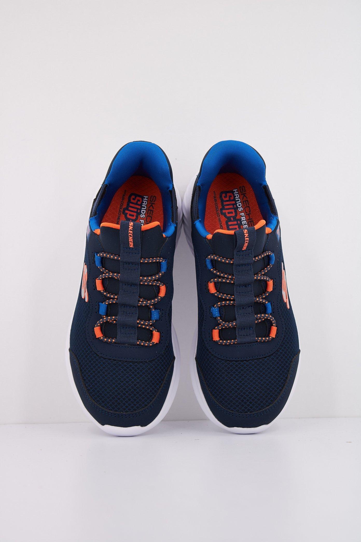 SKECHERS BOUNDER - BRISK-BURS SLIP-INS en color AZUL  (3)