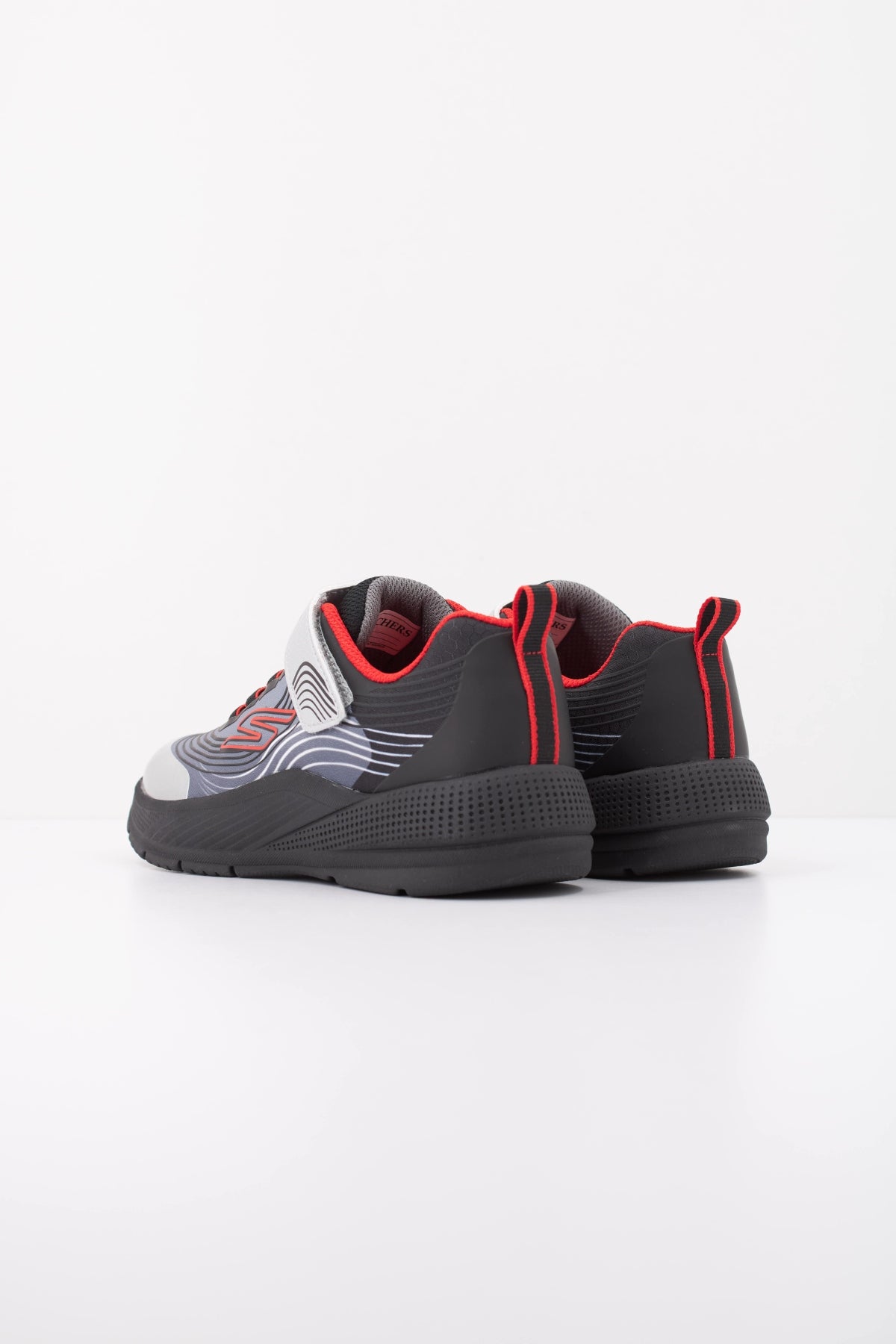 SKECHERS L  en color GRIS  (4)