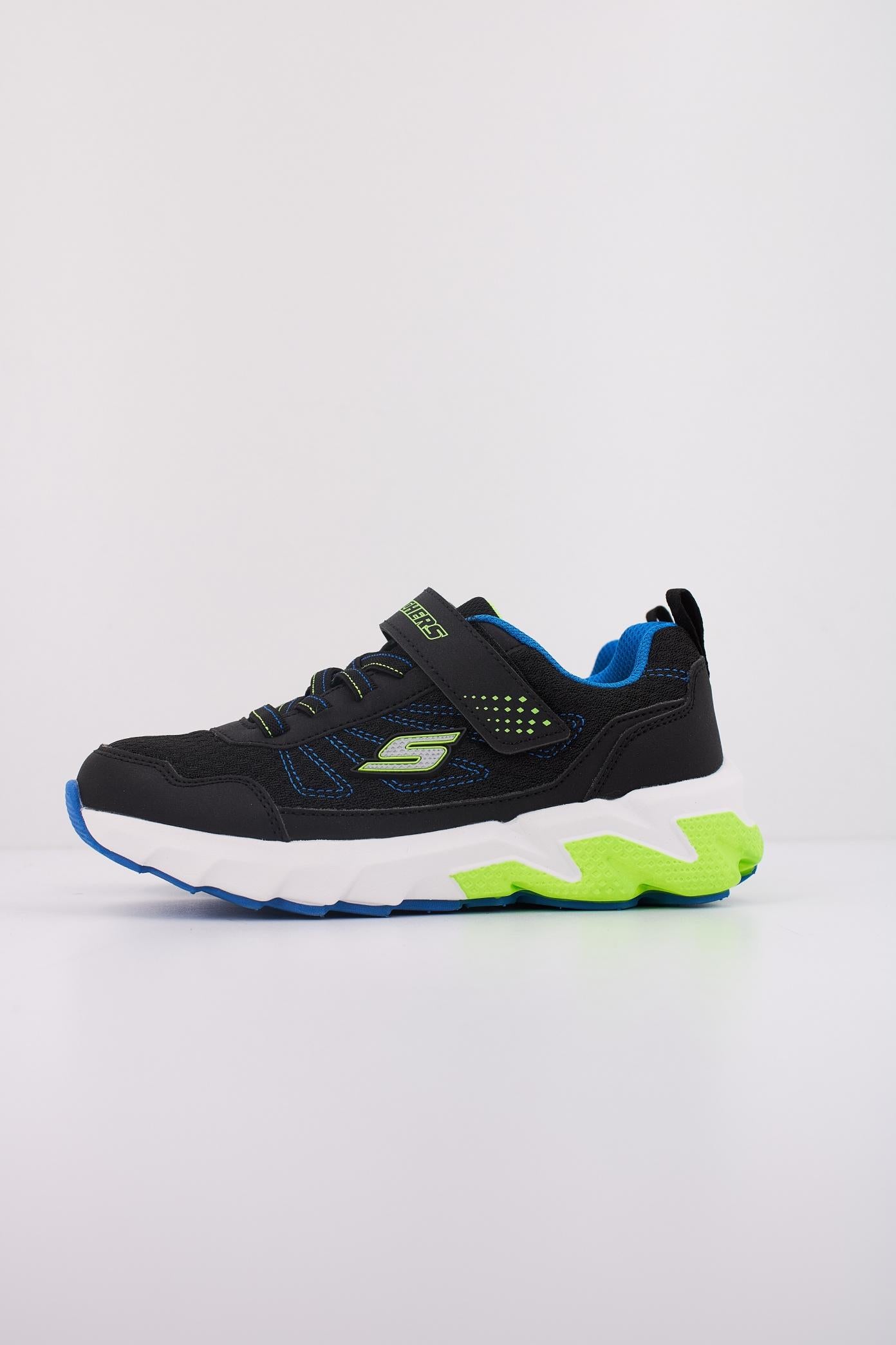SKECHERS ELITE SPORT TRAD - SPEC-STRIDE en color NEGRO  (1)