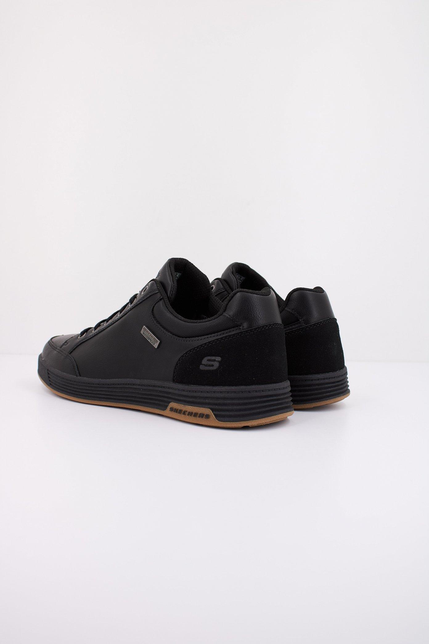 SKECHERS SPARKMAN en color NEGRO  (4)