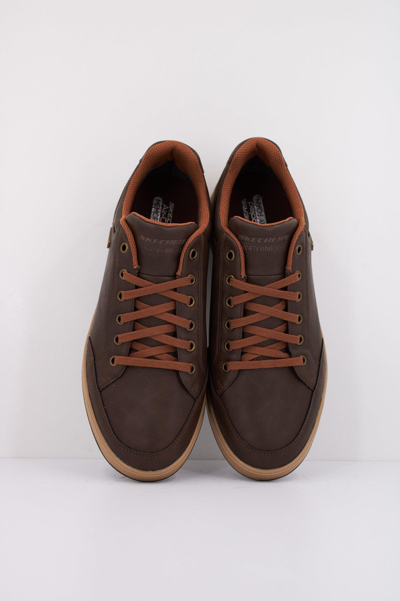 SKECHERS SPARKMAN en color MARRON  (3)