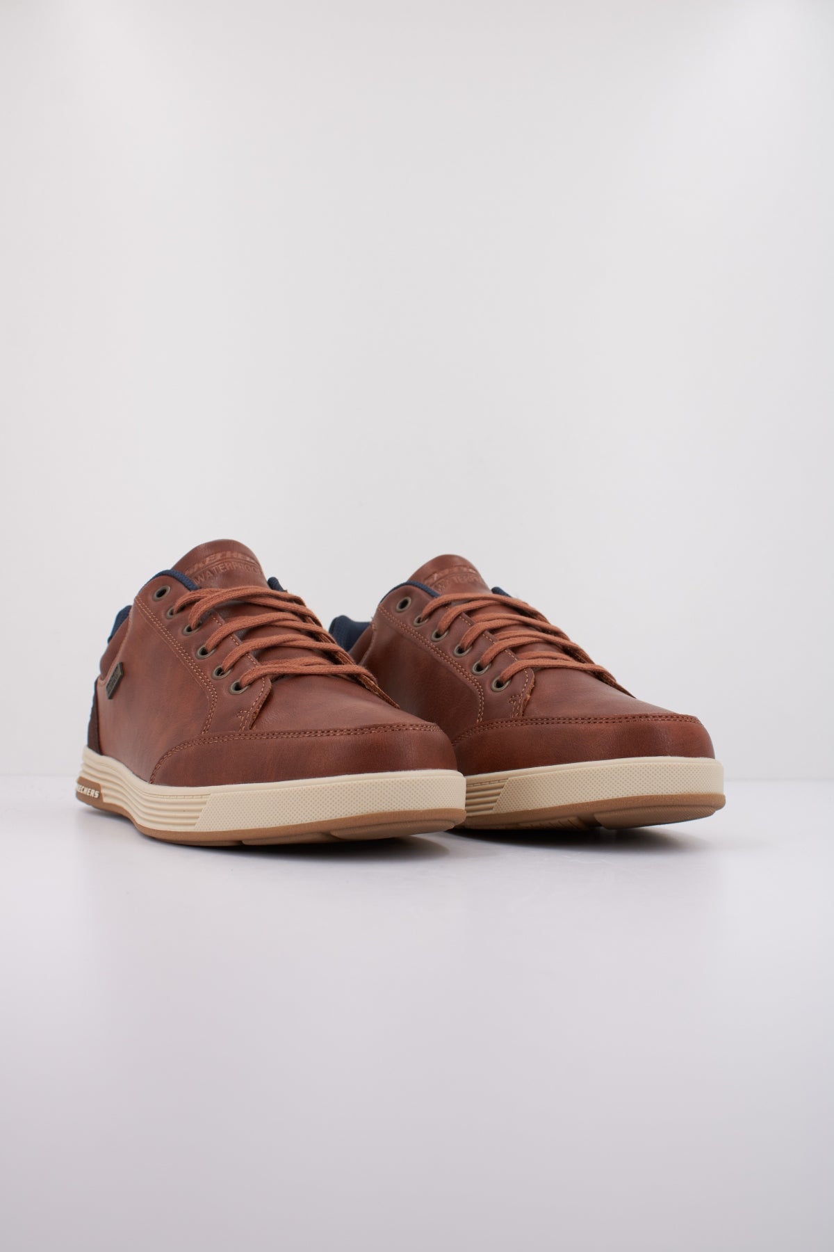 SKECHERS CAVELL - SPARKMAN en color MARRON  (2)