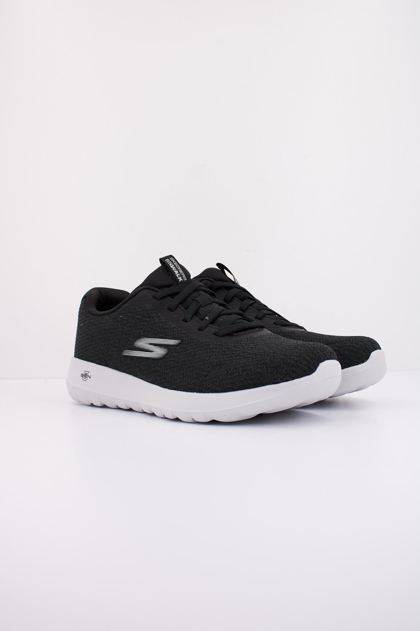 SKECHERS GO WALK MAX - MIDSHO en color NEGRO  (2)