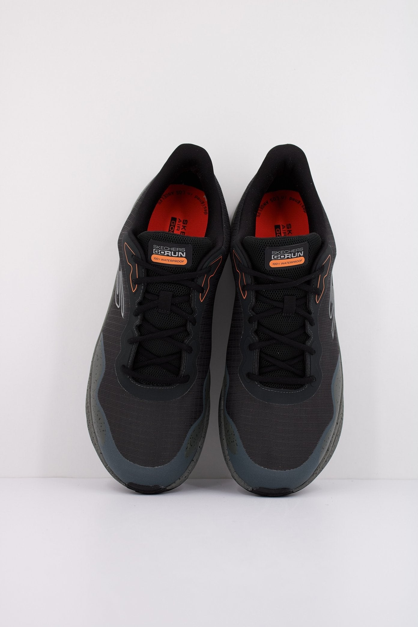 SKECHERS GO RUN CONSISTENT . en color NEGRO  (3)