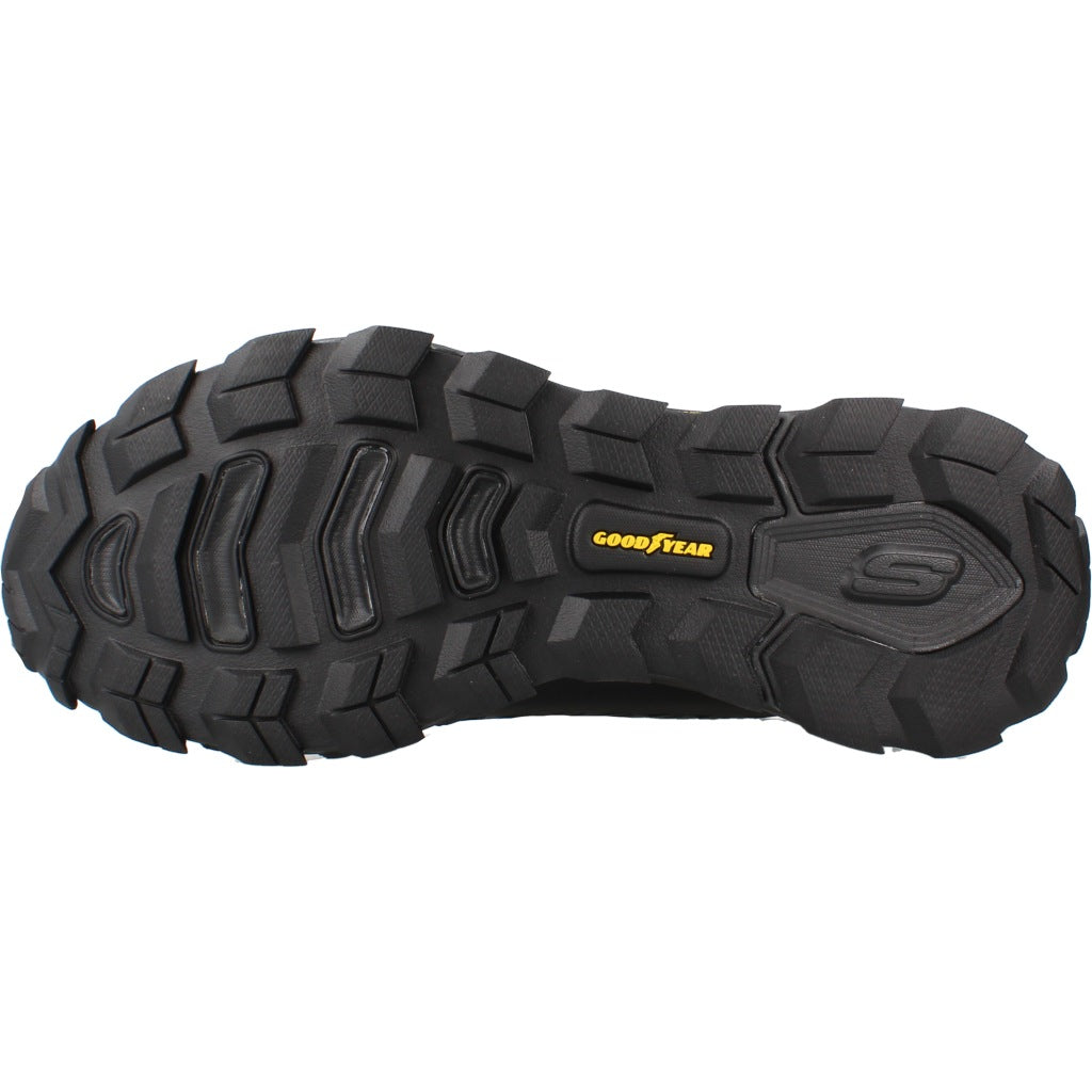 SKECHERS S MAX PROTECT - FAST TRACK en color NEGRO  (6)