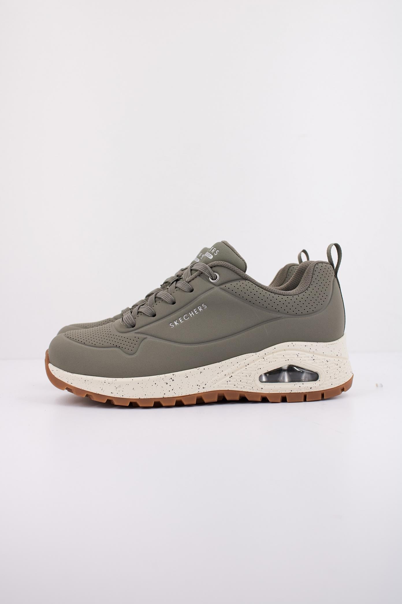 SKECHERS UNO RUGGED - SPOTTED en color VERDE  (1)