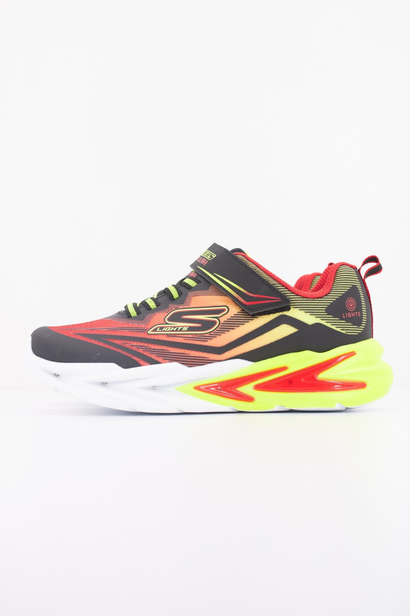 SKECHERS FLEX-GLOW ULTRA en color NEGRO  (1)