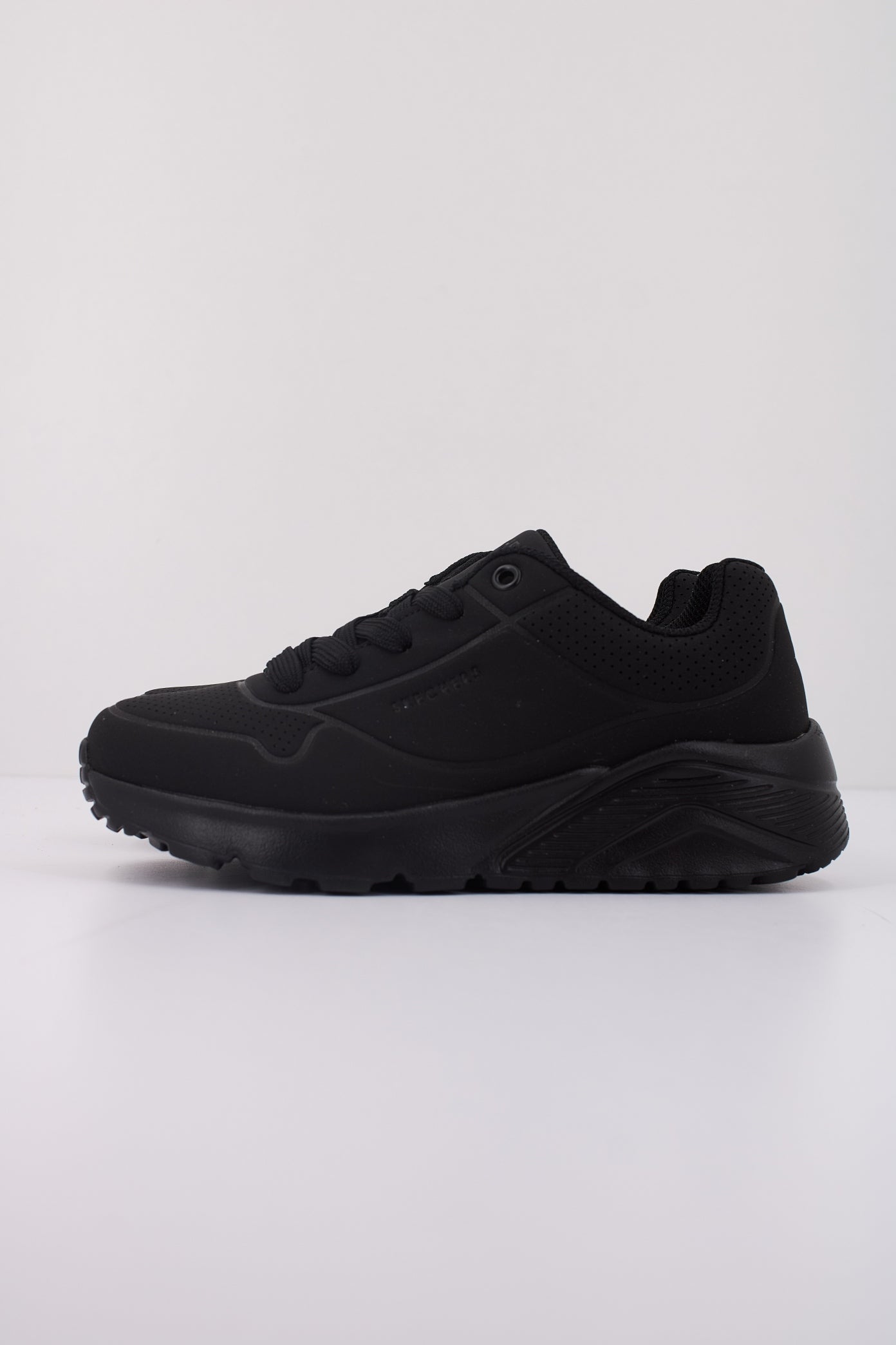 SKECHERS UNO LITE - DELODOX en color NEGRO  (1)