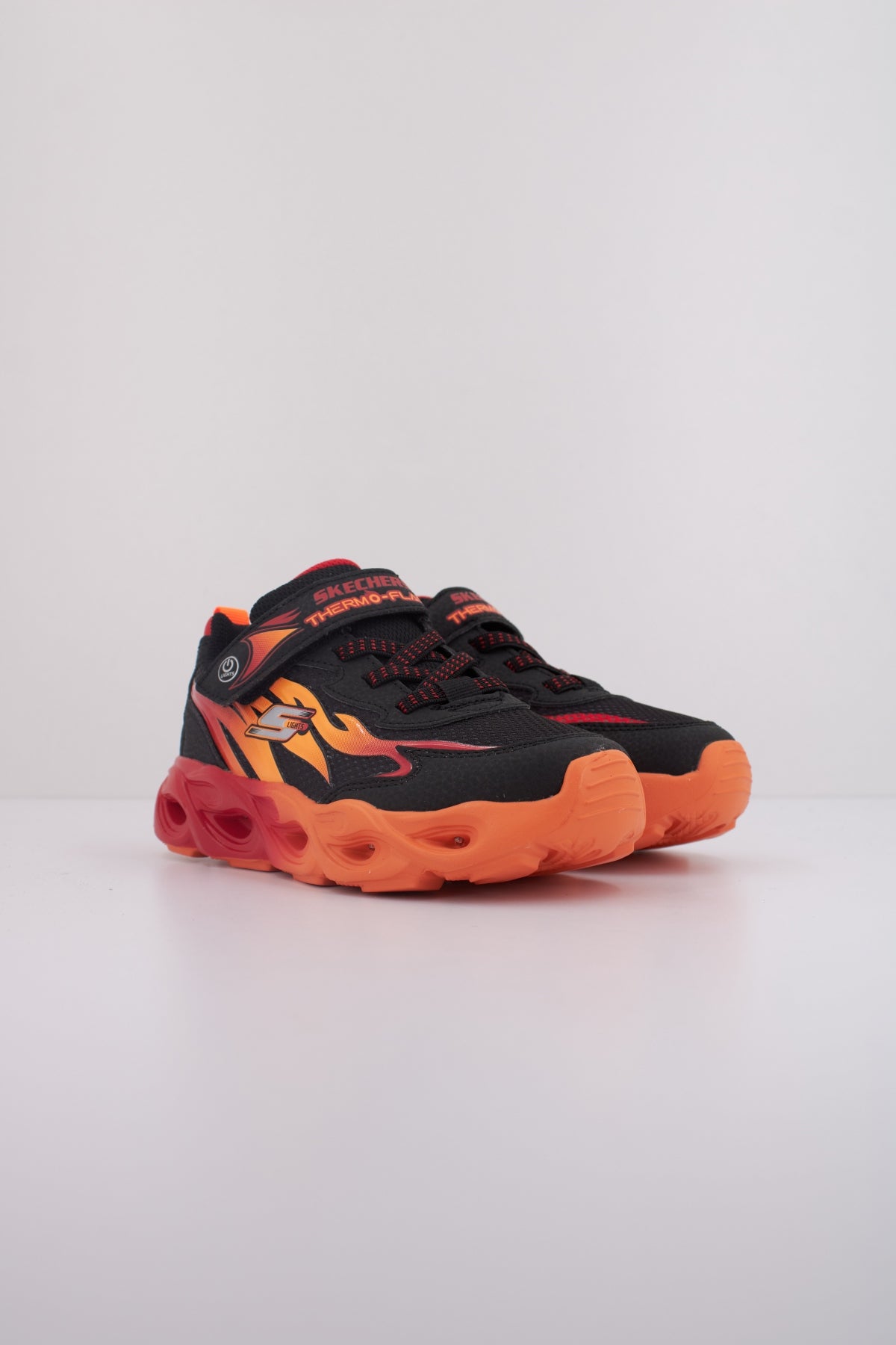 SKECHERS THERMO FLASH HEAT en color NEGRO  (2)