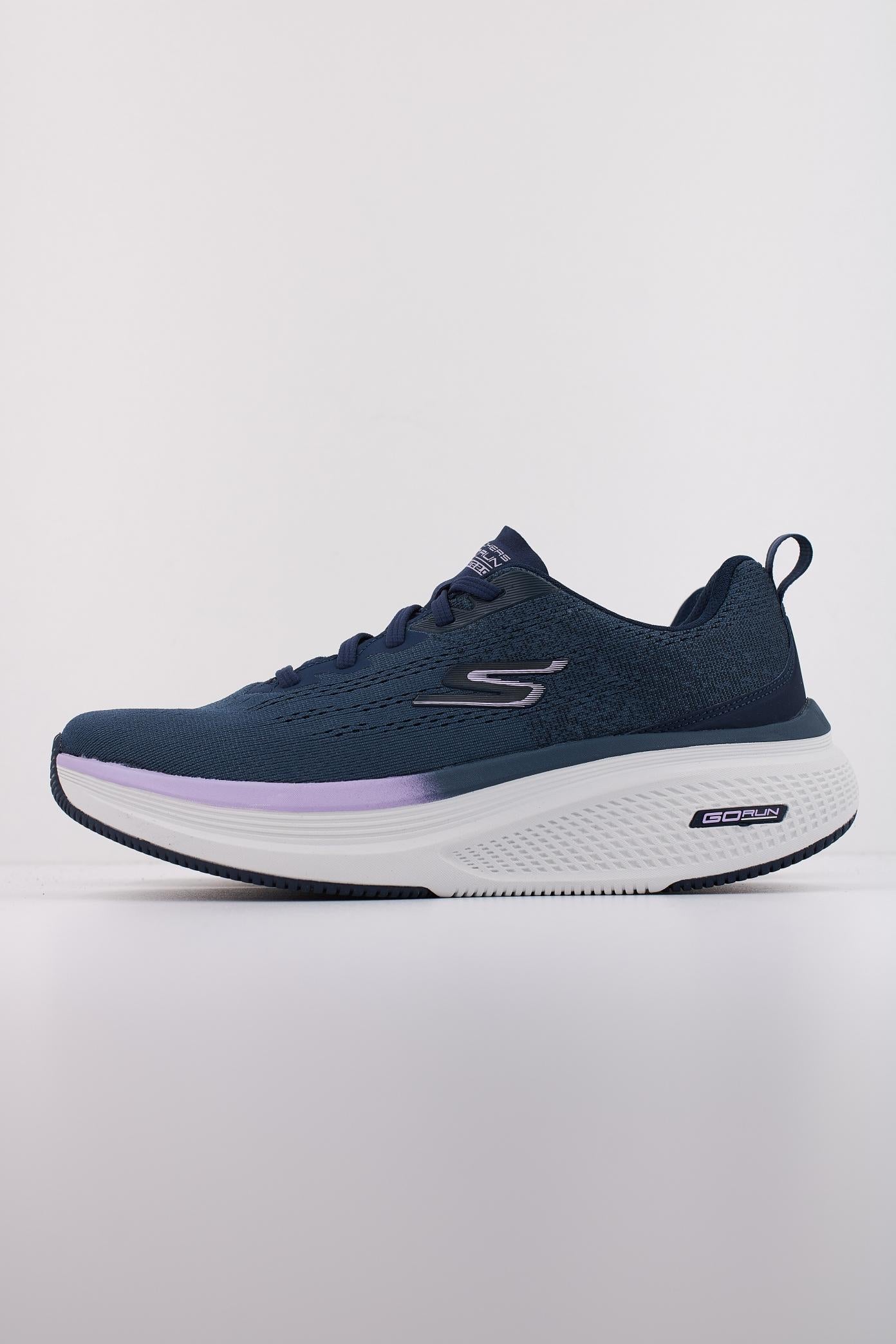 SKECHERS GO RUN ELEVATE . en color AZUL  (1)