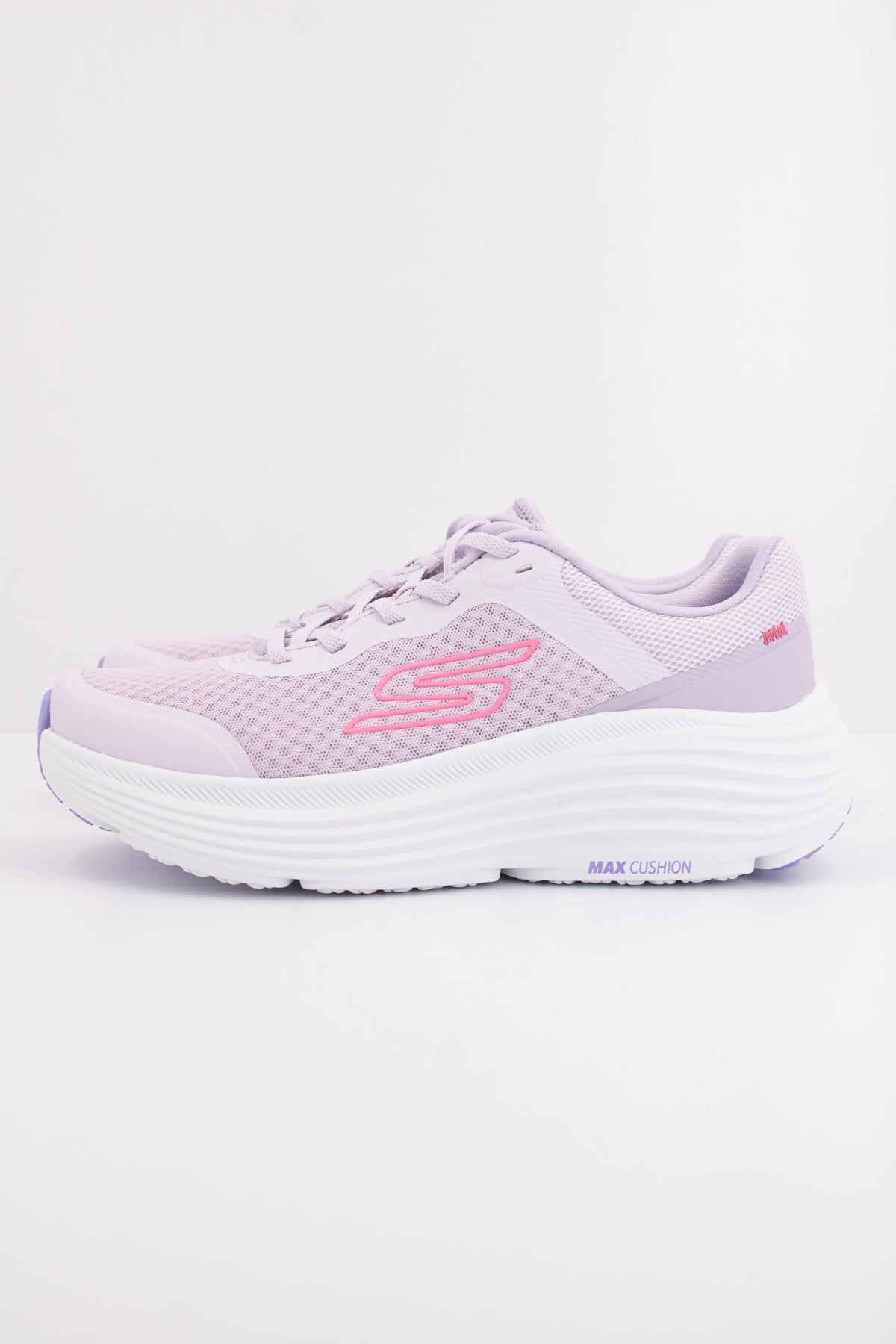 SKECHERS MAX CUSHIONING ENDEA en color VIOLETA  (1)