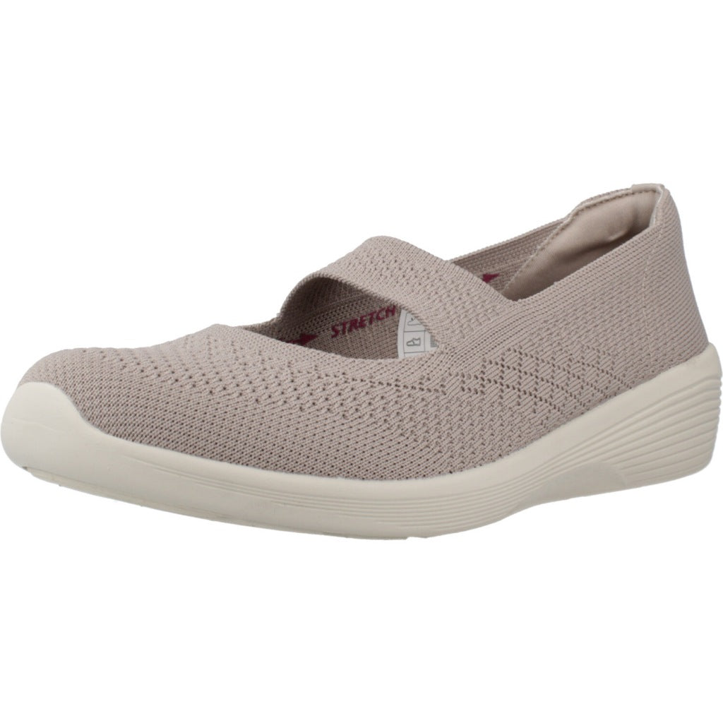 SKECHERS ARYA en color MARRON  (1)