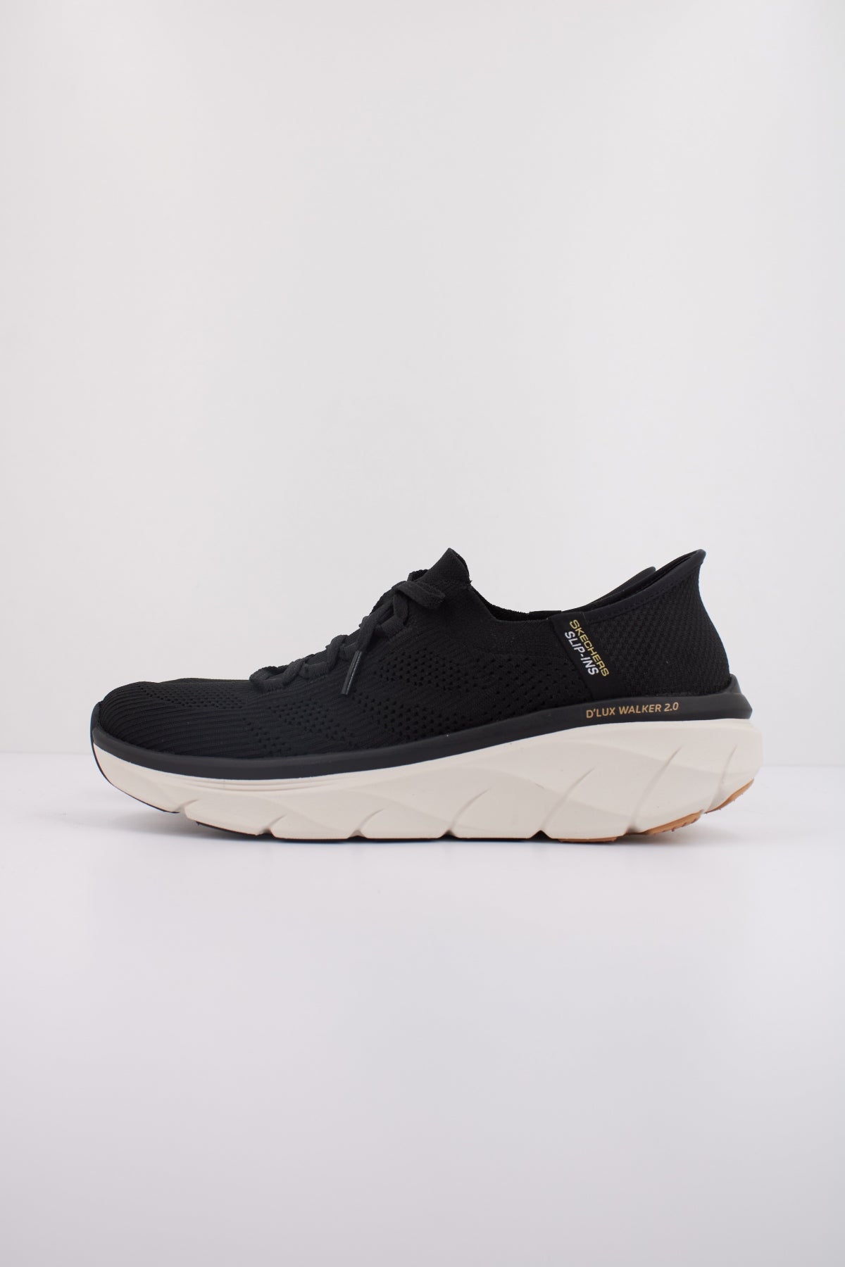 SKECHERS D'LUX WALKER . SLIP-INS en color NEGRO  (1)
