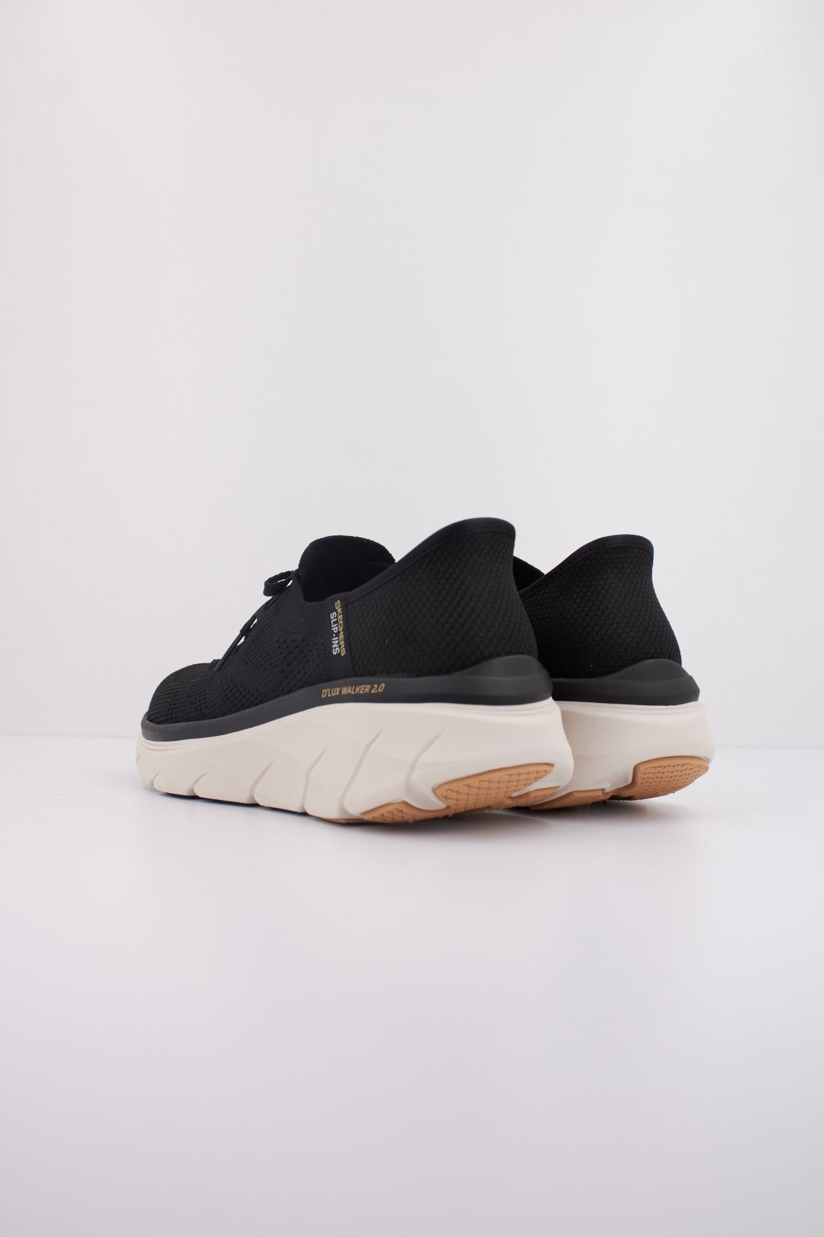 SKECHERS D'LUX WALKER . SLIP-INS en color NEGRO  (4)
