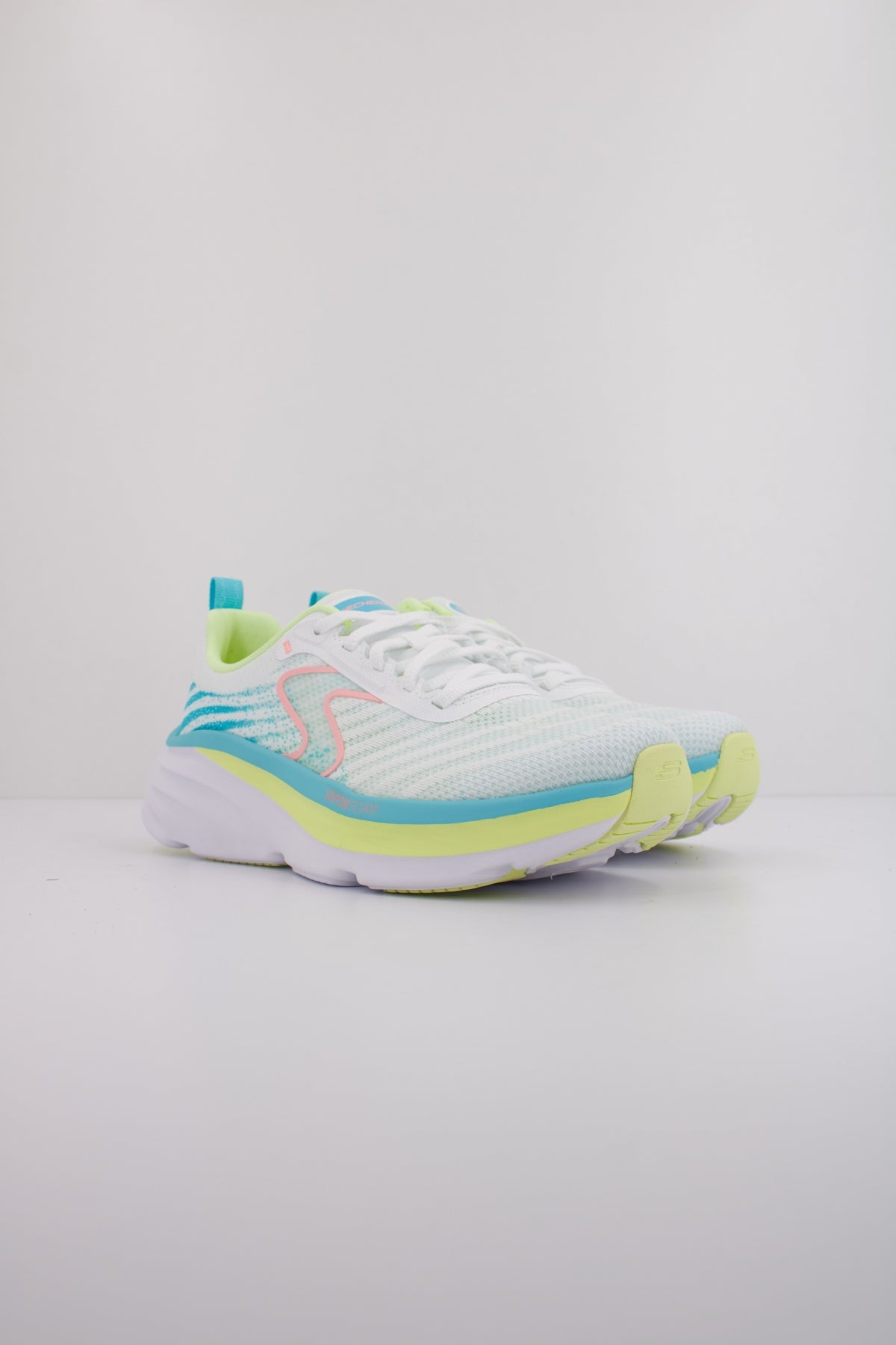 SKECHERS D'LUX VAPOR COOL BREEZE en color BLANCO  (2)