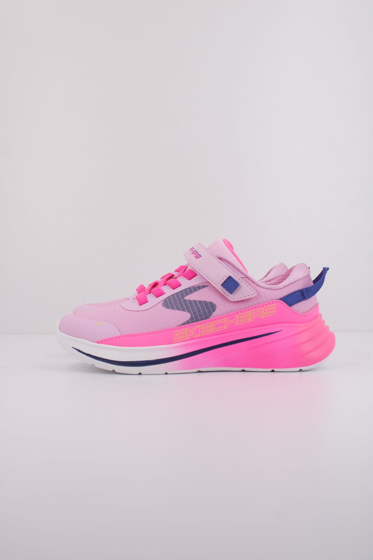 SKECHERS WAVE  en color ROSA  (1)