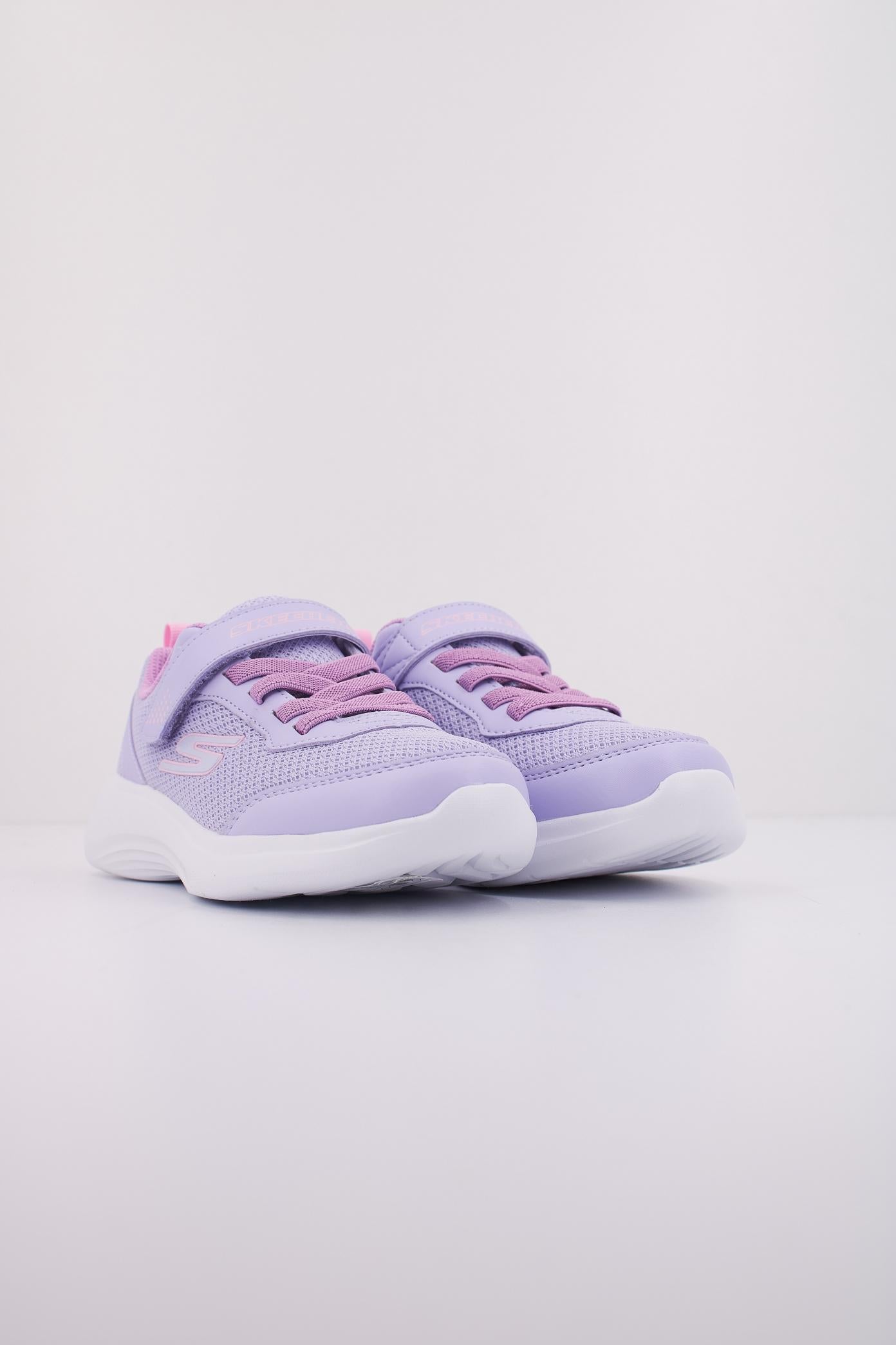 SKECHERS SELECTORS en color VIOLETA  (2)