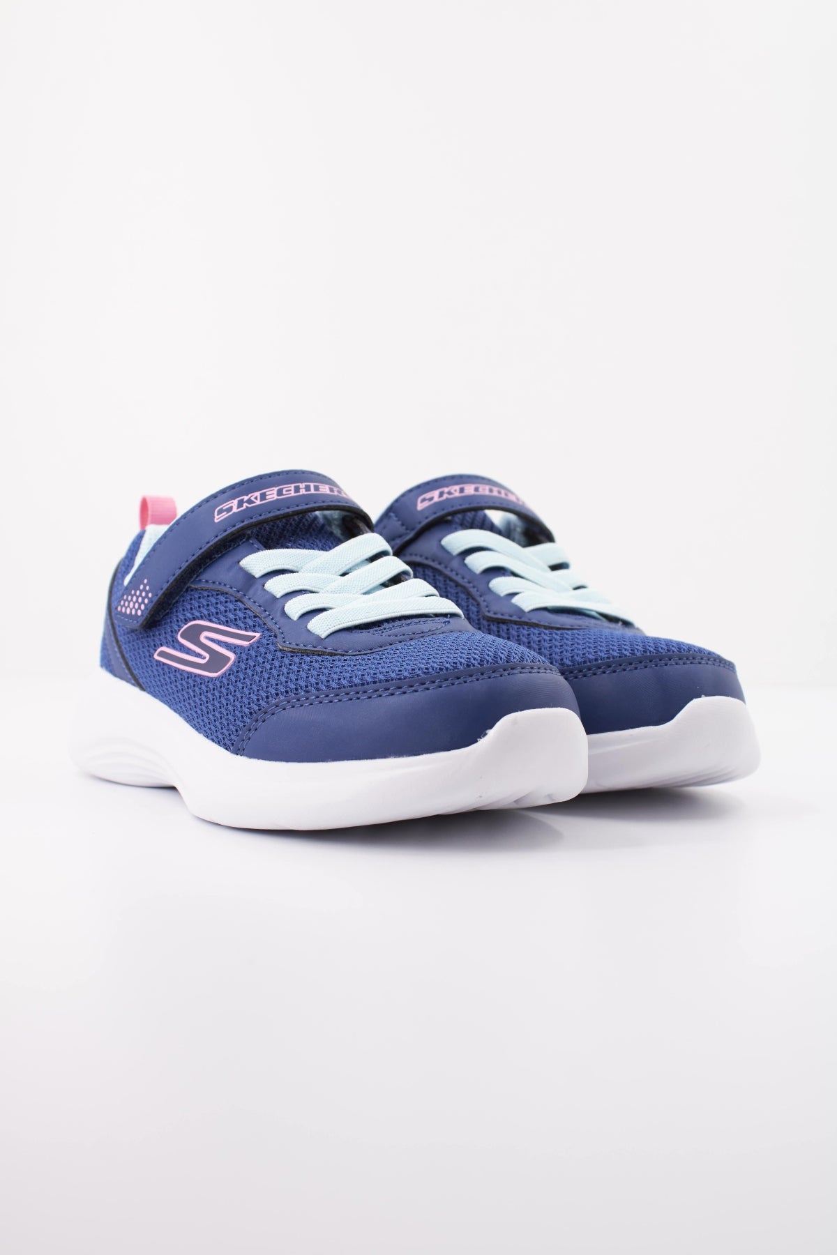 SKECHERS L  en color AZUL  (3)