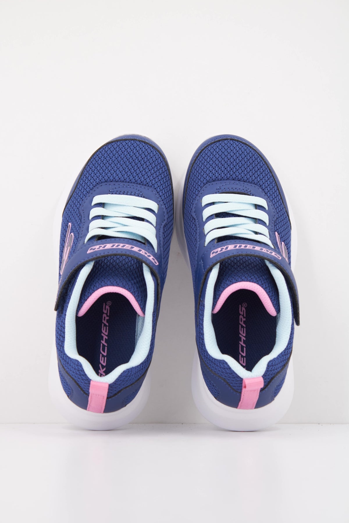 SKECHERS L  en color AZUL  (4)