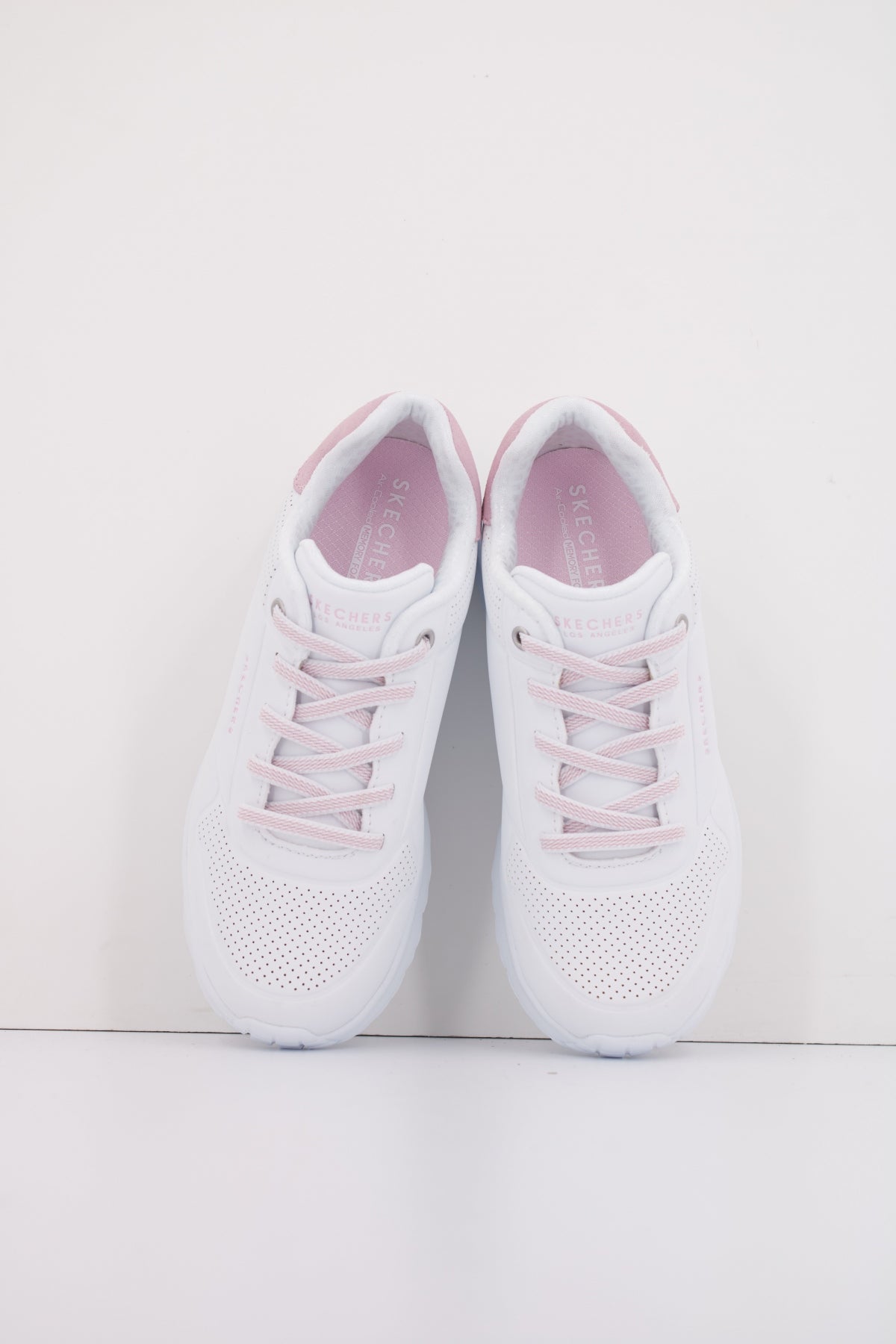 SKECHERS UNO LITE en color BLANCO  (3)