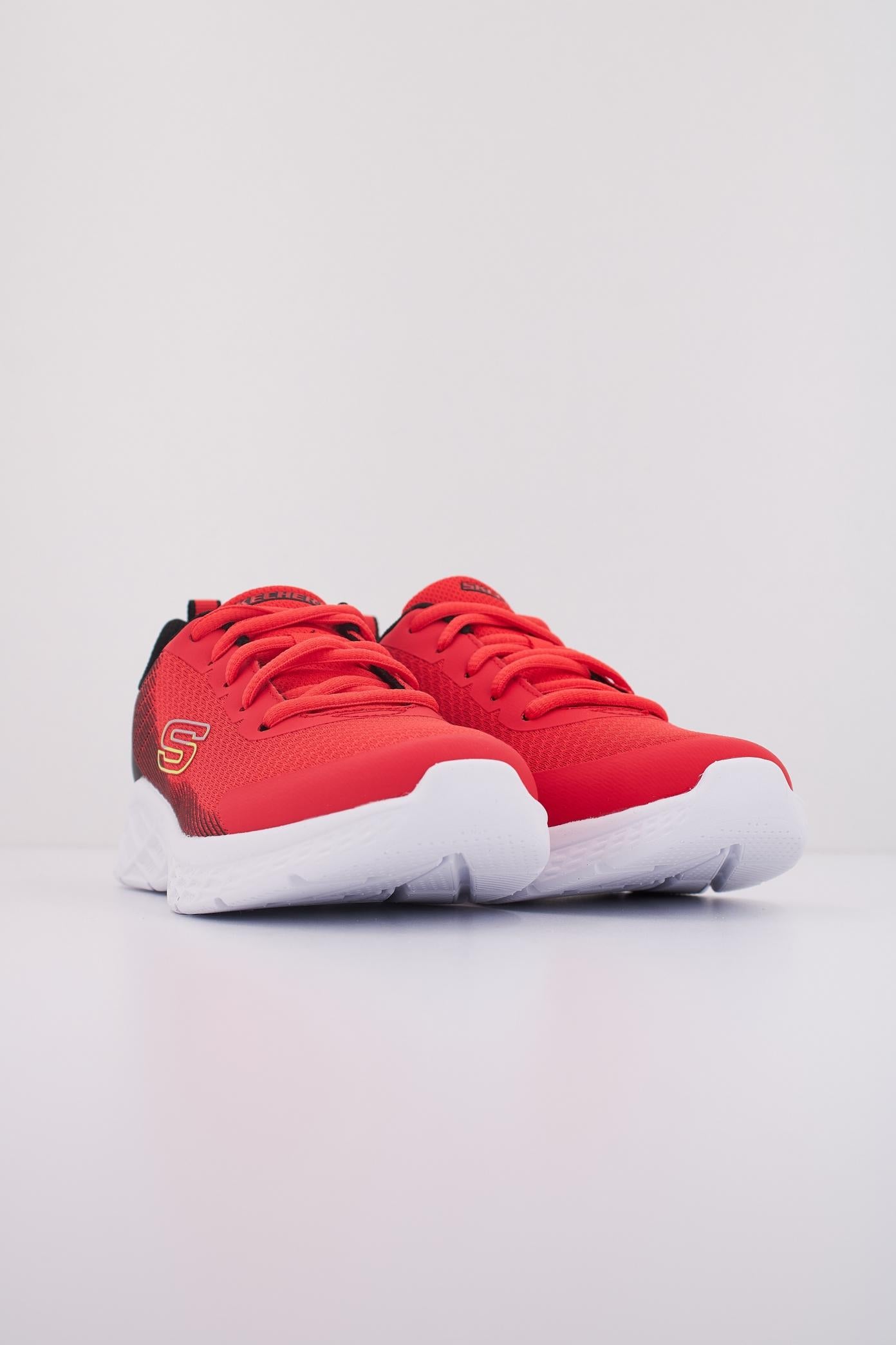 SKECHERS MICROSPEC II en color ROJO  (2)