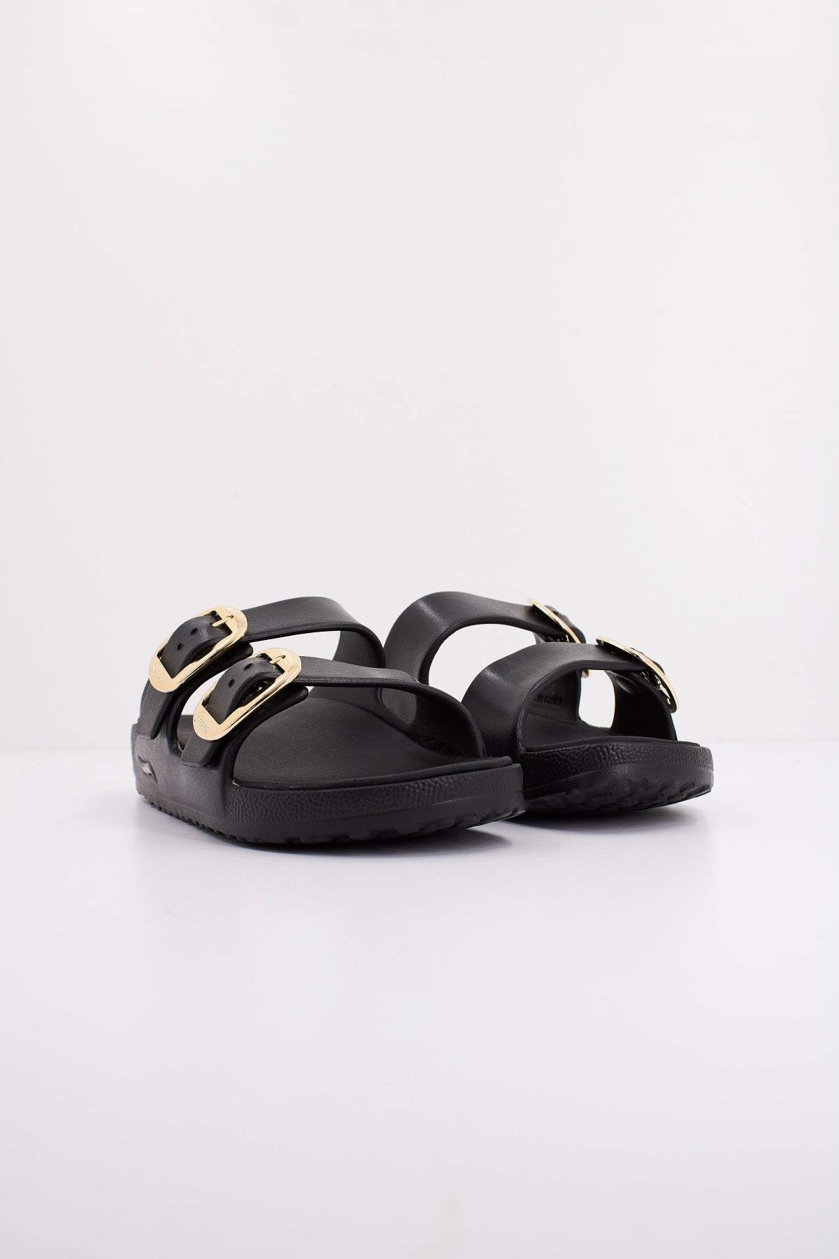 SKECHERS ARCH FIT CALI BREEZE . en color NEGRO  (2)