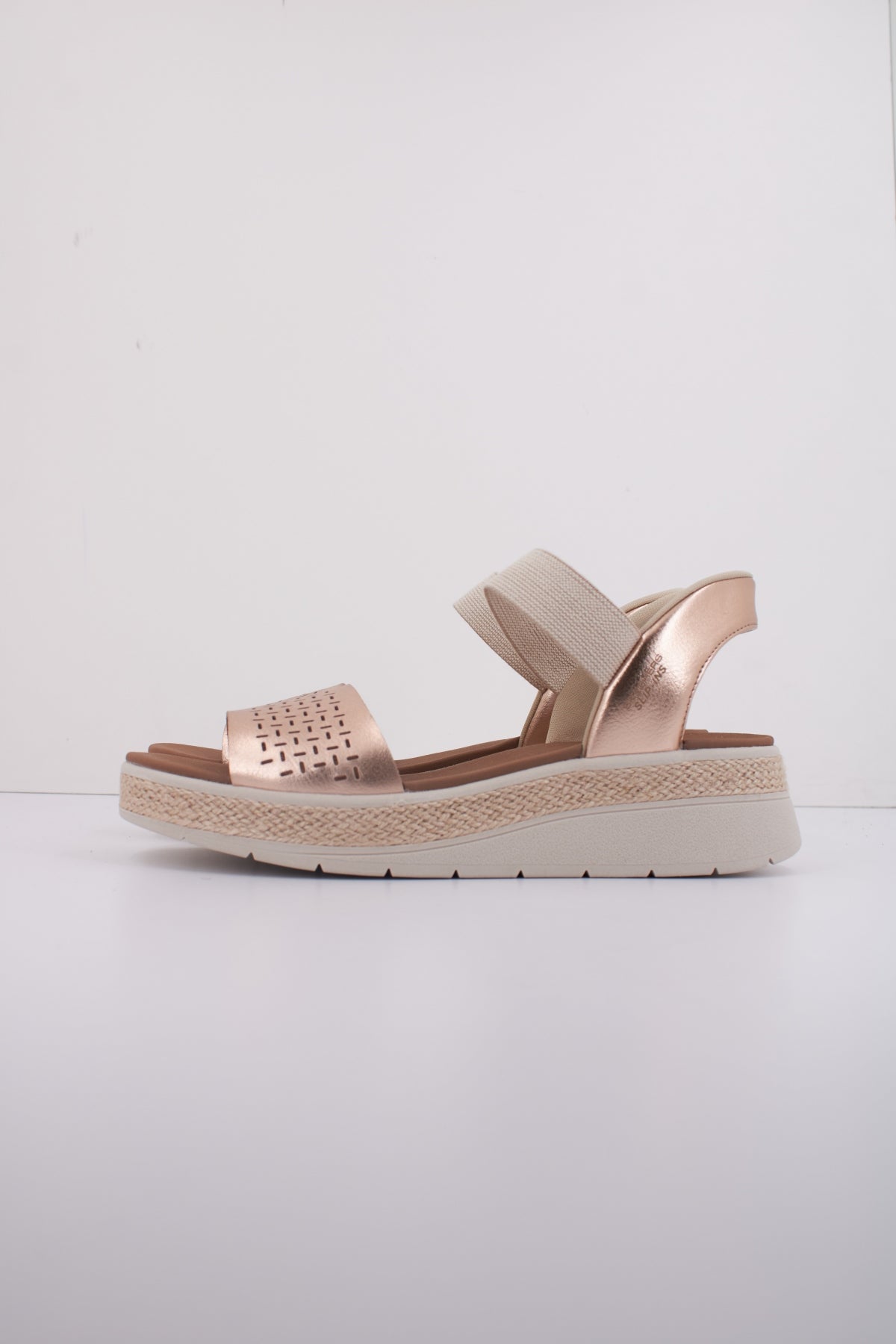 SKECHERS BOBS SUN RAY STEP ASIDE en color BRONCE  (1)