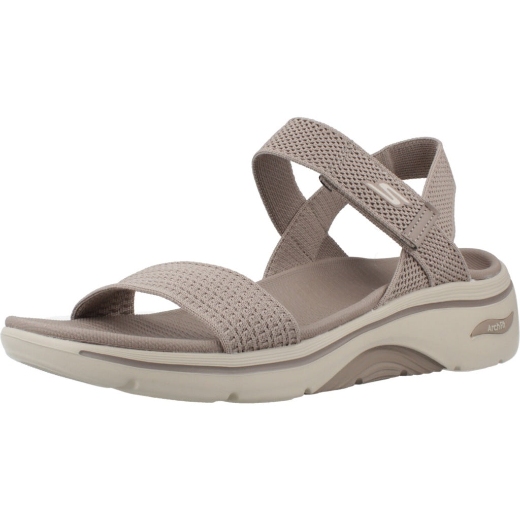 SKECHERS  GO WALK ARCH FIT .  en color MARRON  (1)